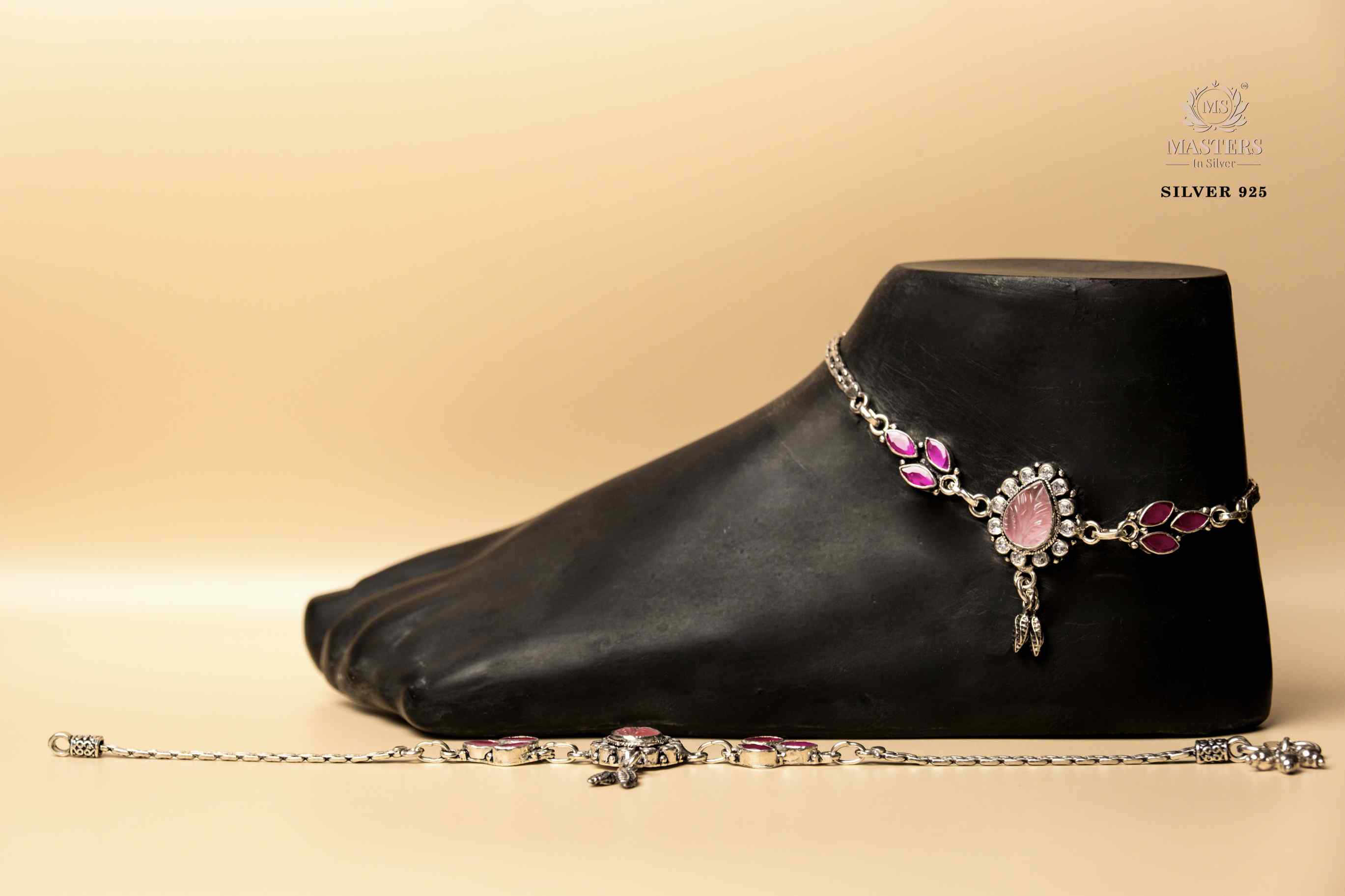 Payal Oxi Cutstone 16
