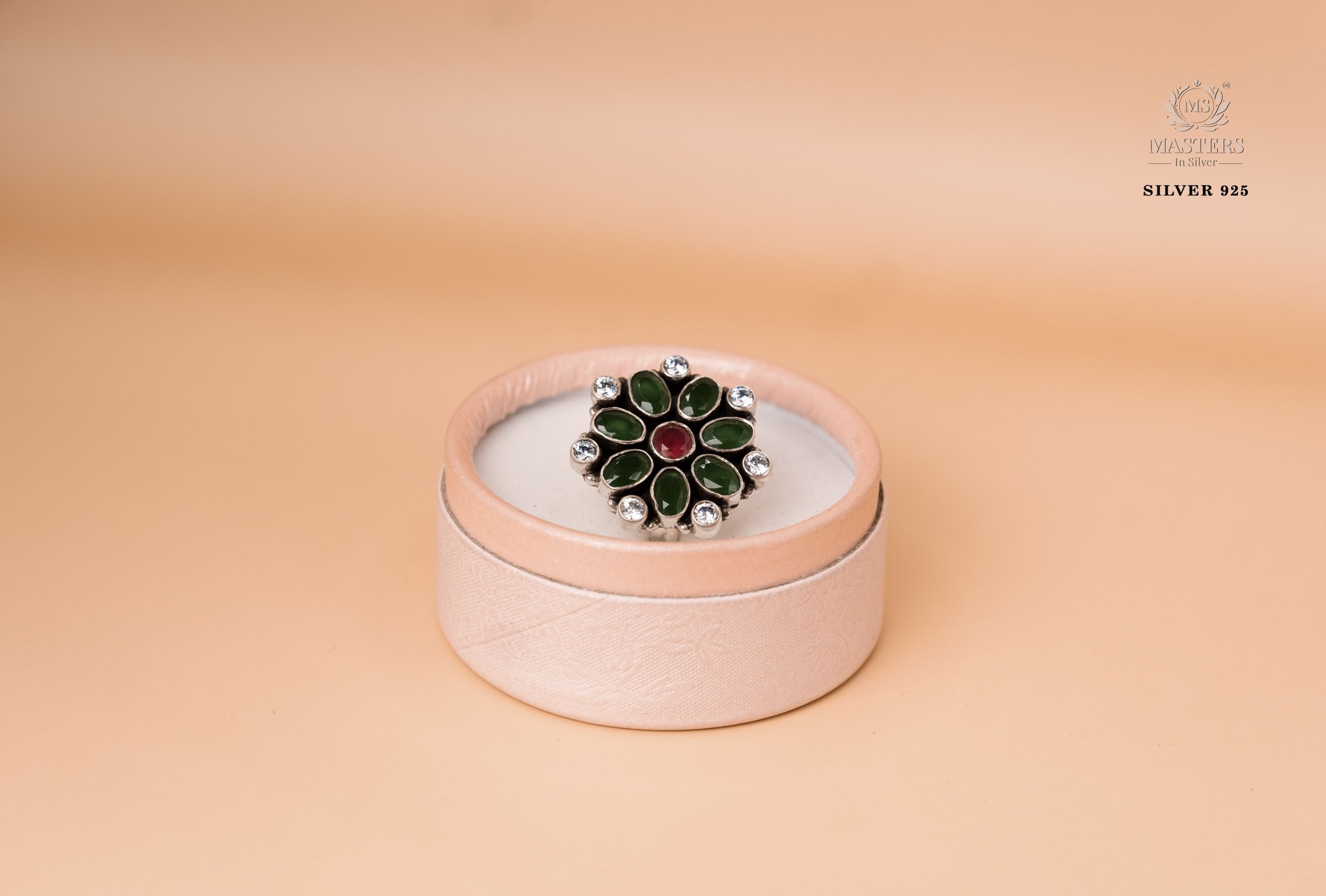 RINGS OXIDISED ( FLORAL ) CUT-STONES