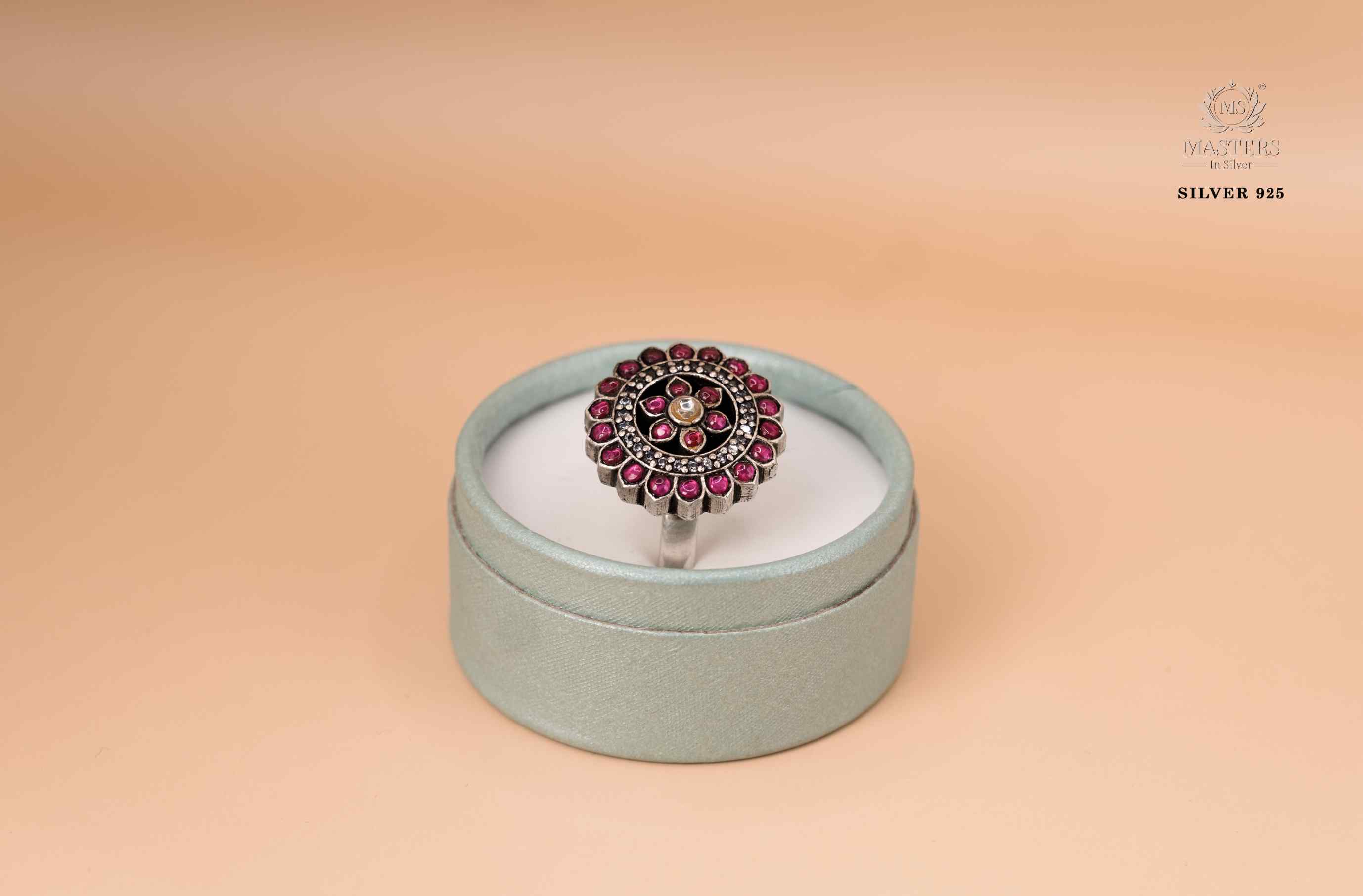 RINGS OXIDISED Kundan stones