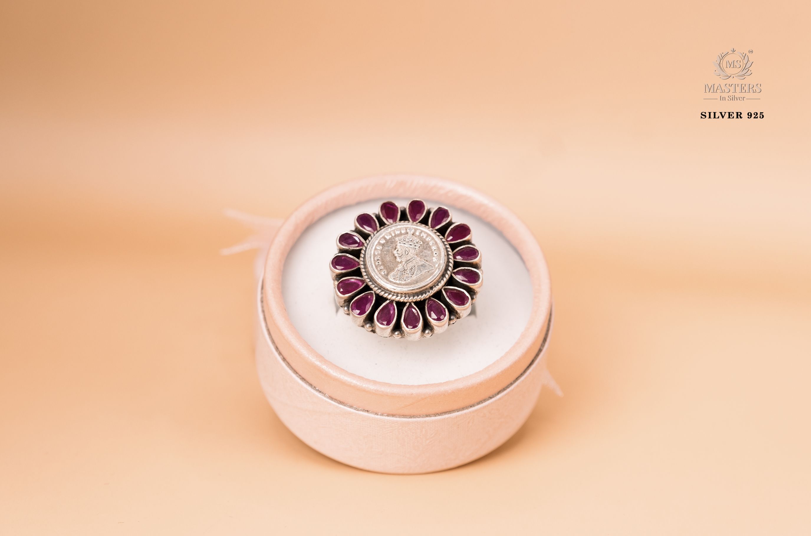 OXIDISED COCKTAIL RING CUT STONES  Victoria floral