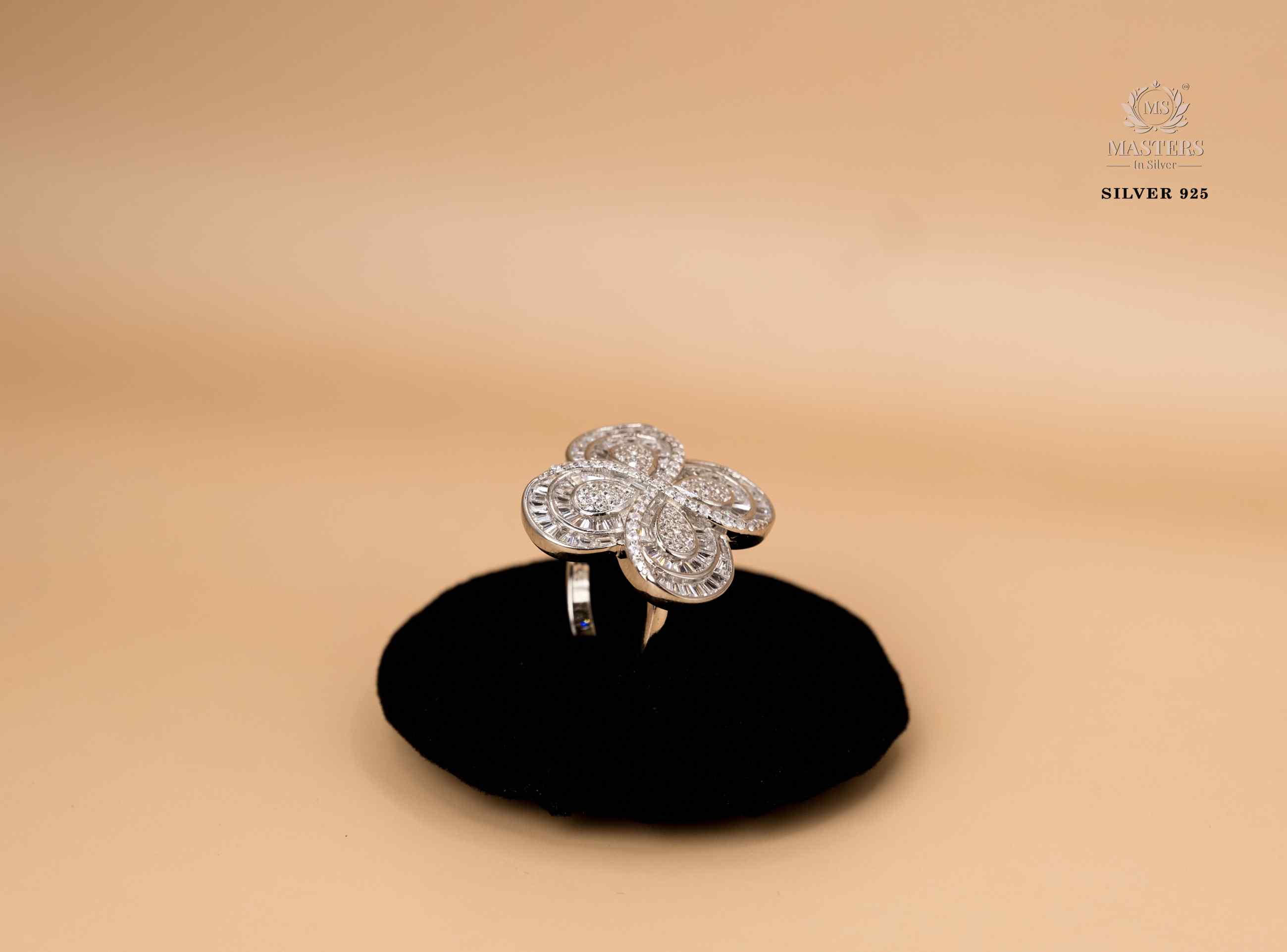 ORIGINAL IMPORTED COCKTAIL SILVER 925 RING