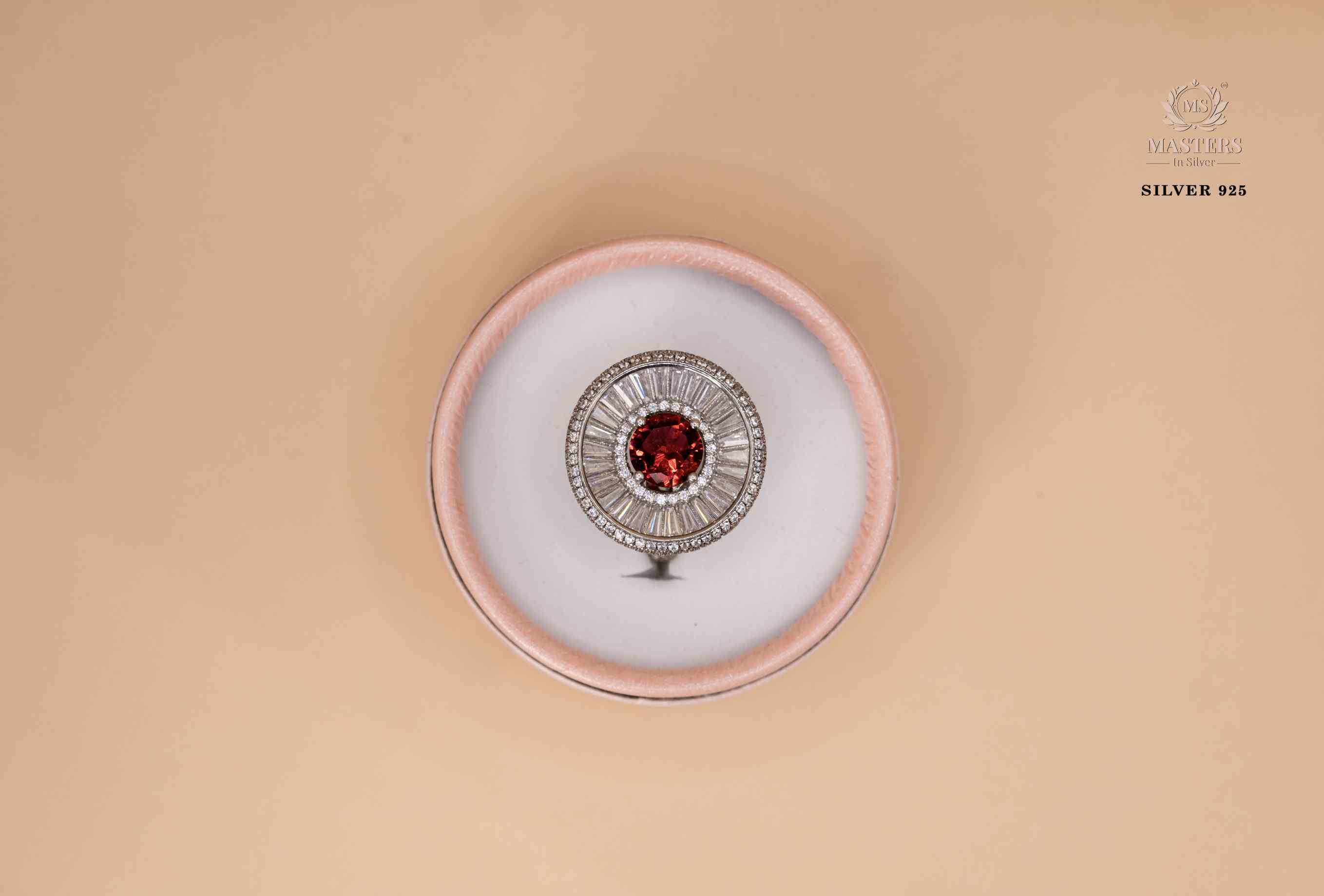 ORIGINAL IMPORTED COCKTAIL DIAMOND LOOKS SILVER 925 RING