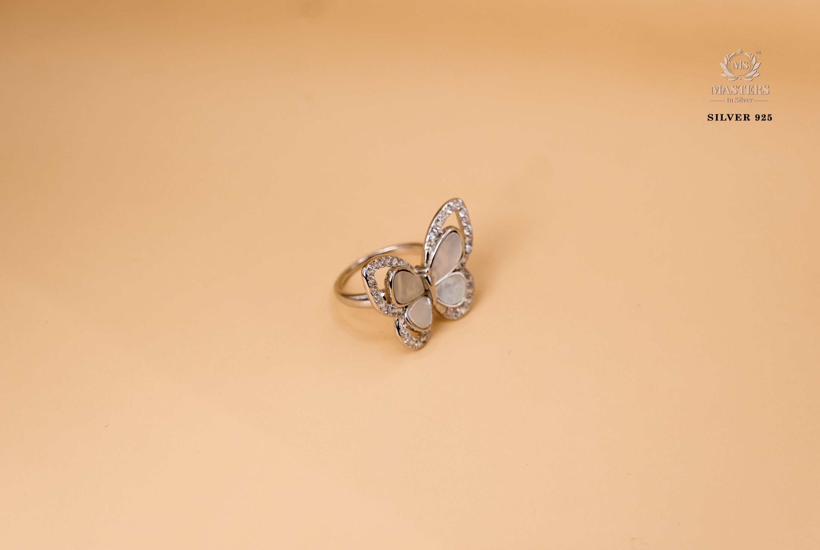 ORIGINAL IMPORTED COCKTAIL MOTHER OF PEARL SILVER 925 RING