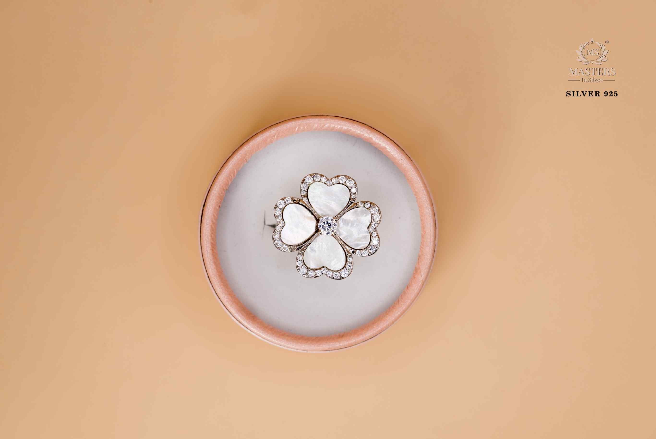 ORIGINAL IMPORTED COCKTAIL MOTHER OF PEARL SILVER 925 RING