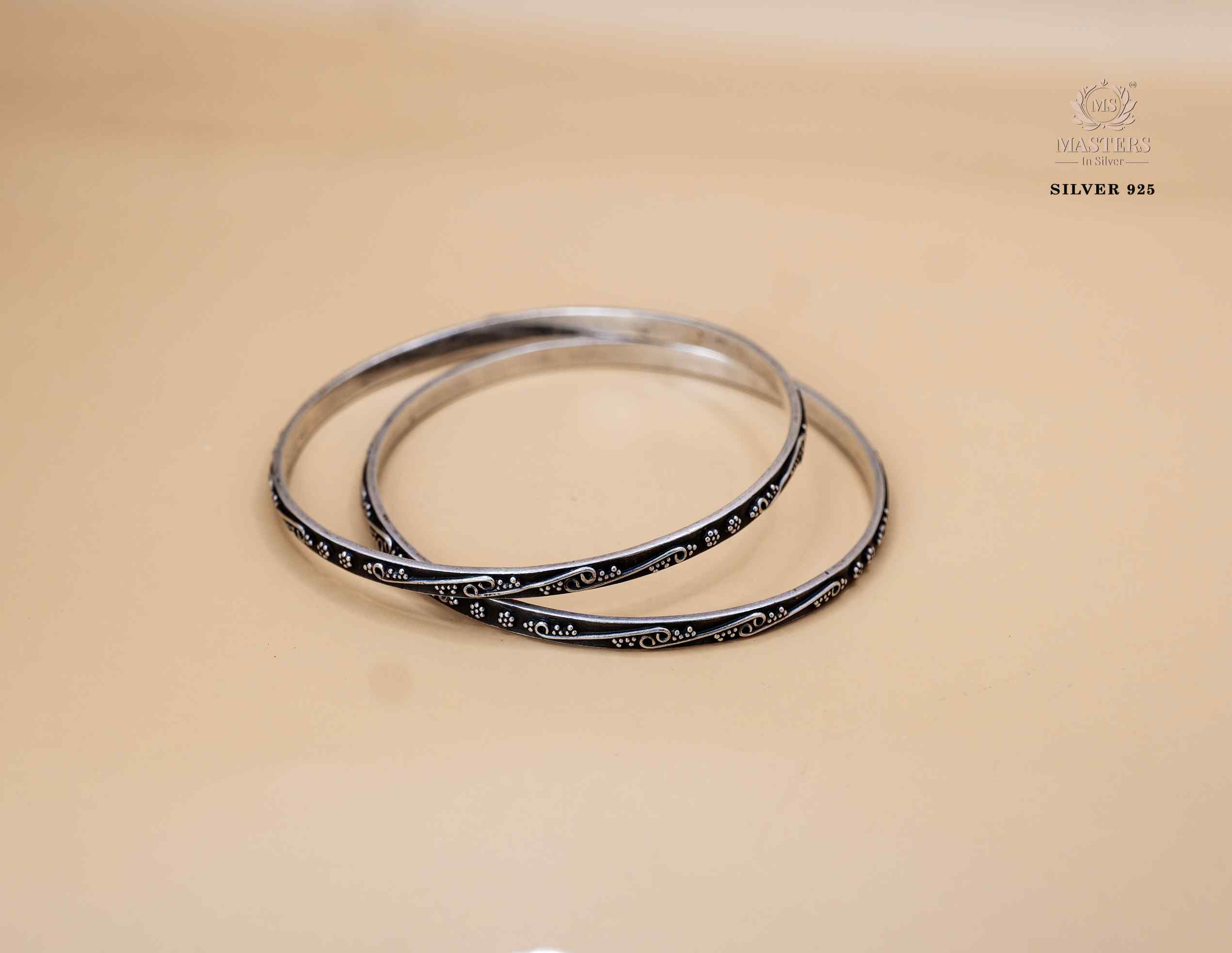 BANGLES   OXIDISED / REGULAR USE