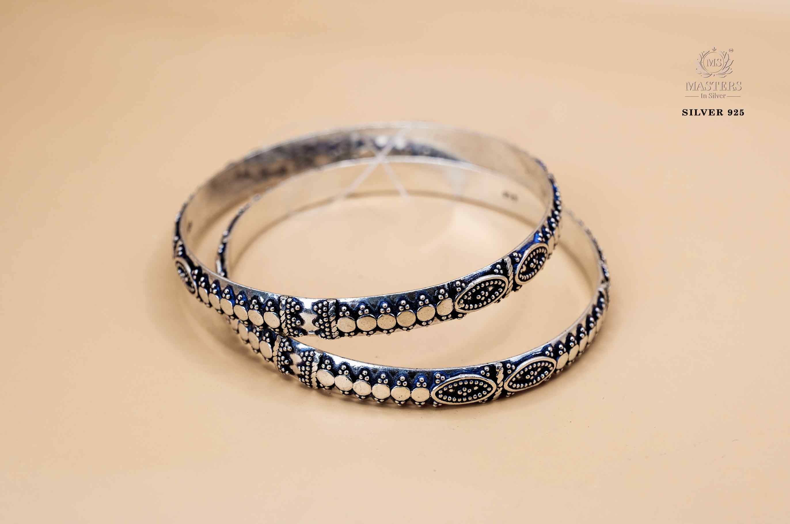 BANGLES   OXIDISED / REGULAR USE