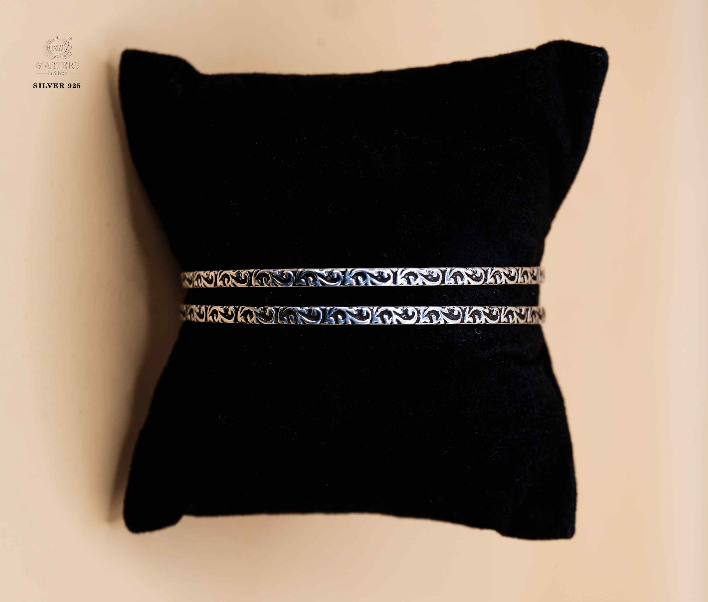 BANGLES   OXIDISED / REGULAR USE