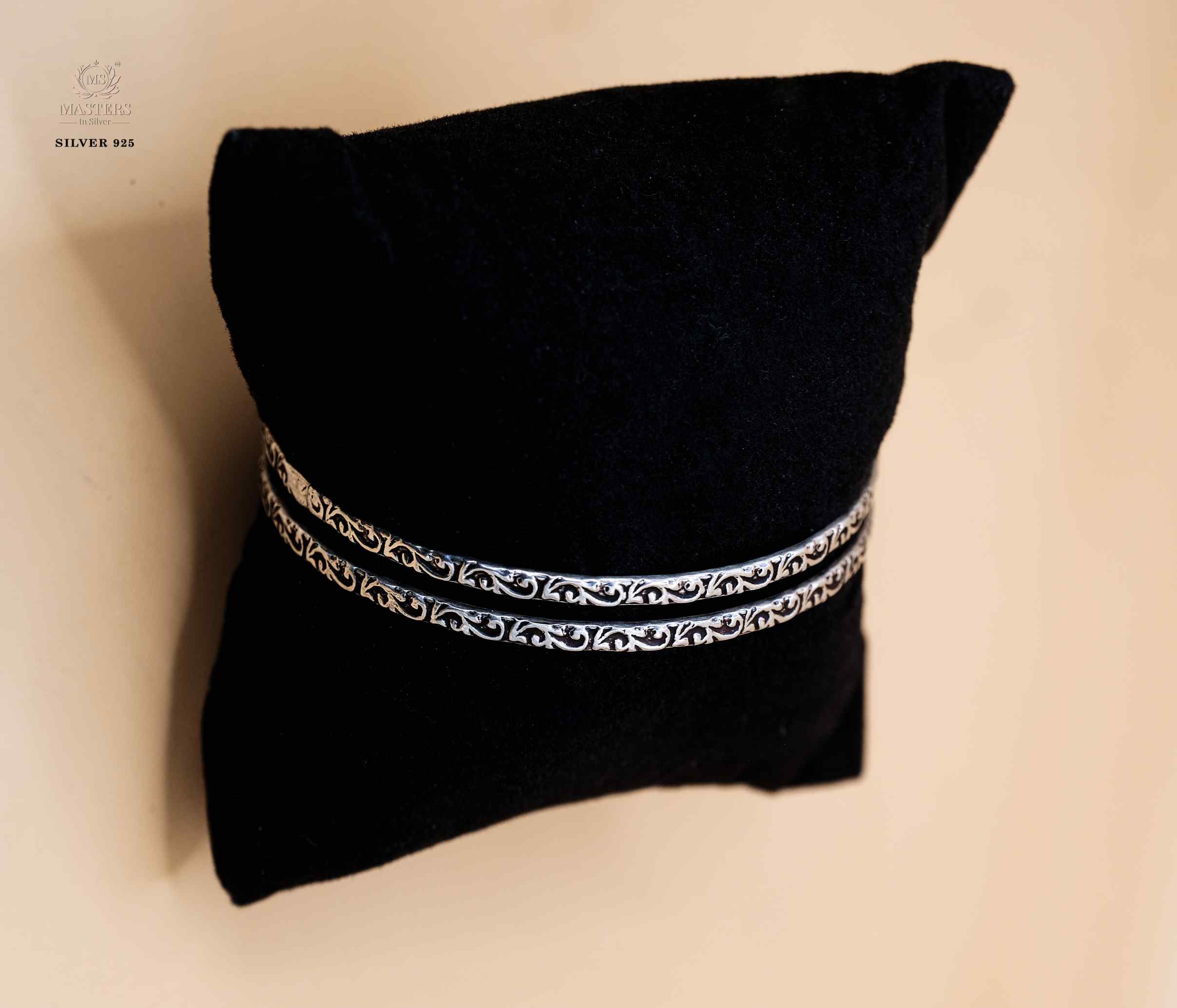BANGLES   OXIDISED / REGULAR USE