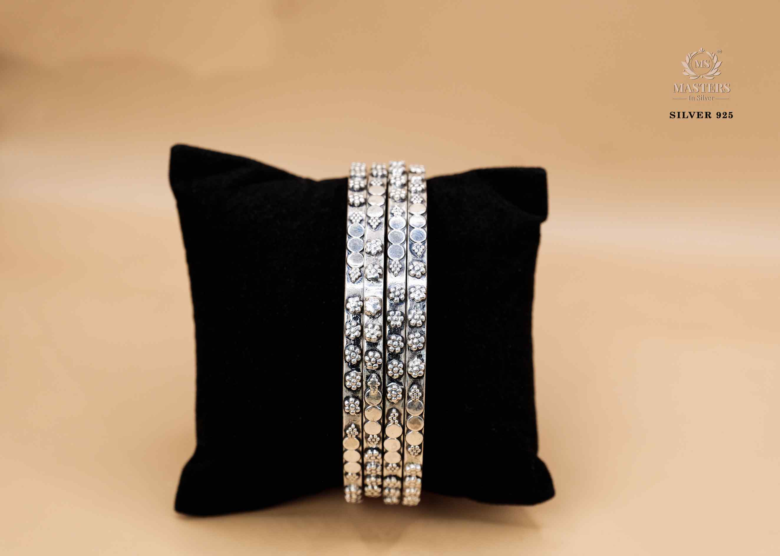 BANGLES   OXIDISED / REGULAR USE