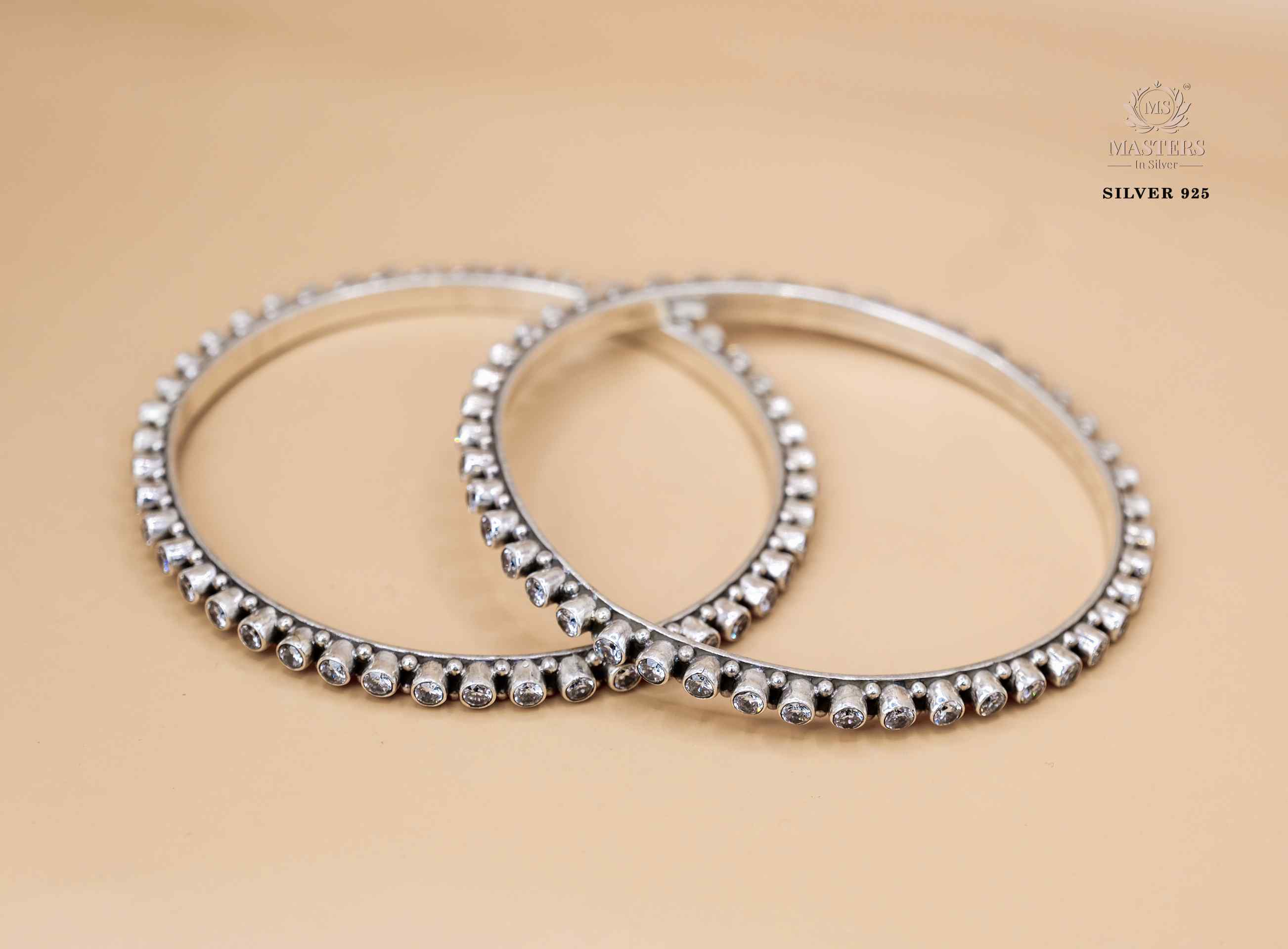 BANGLES CUT STONES REGULAR USE