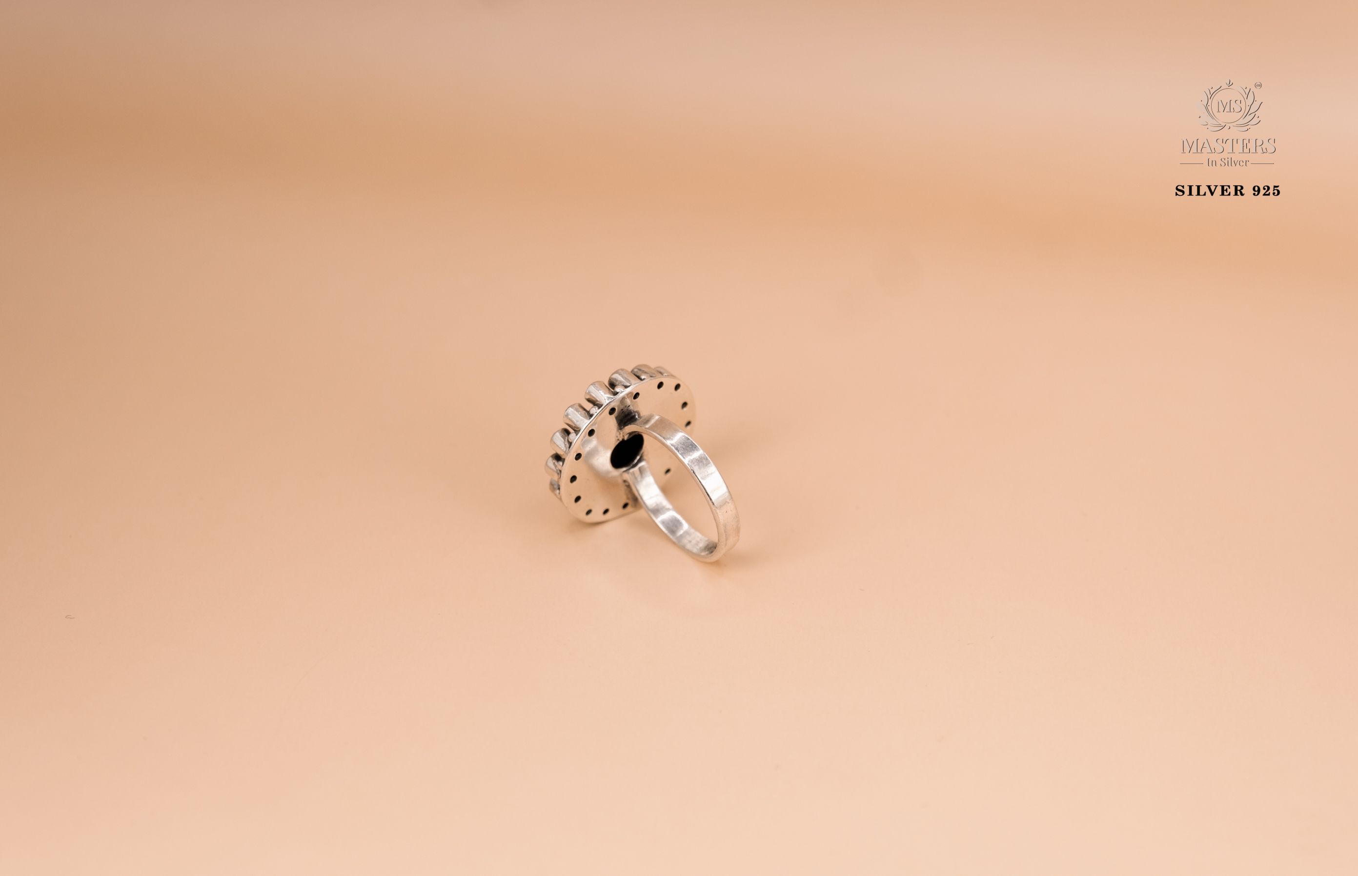 RINGS OXIDISED ( enamel/ meena ) CUT-STONES