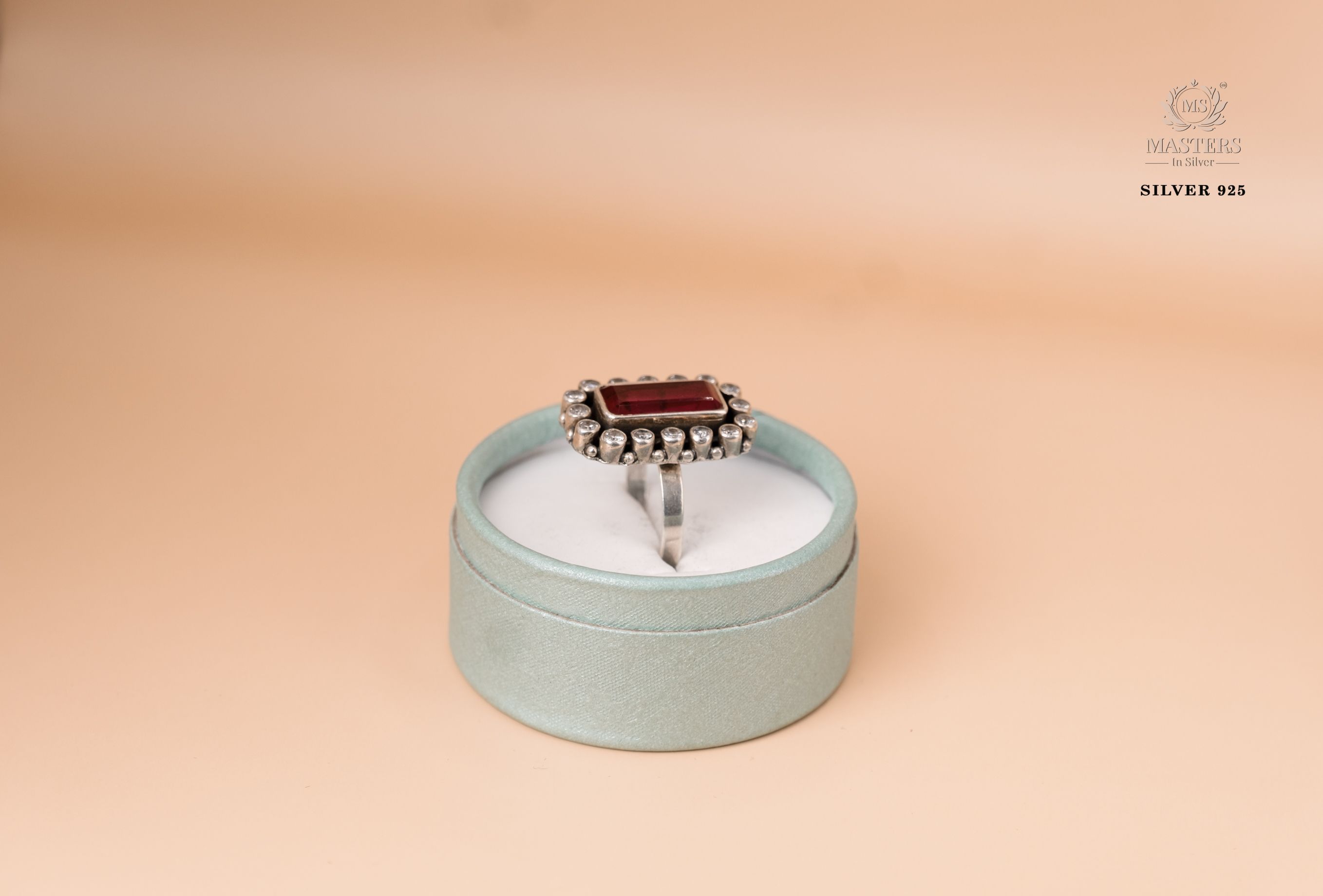 RINGS OXIDISED ( Rectangular-Pink ) CUT-STONES