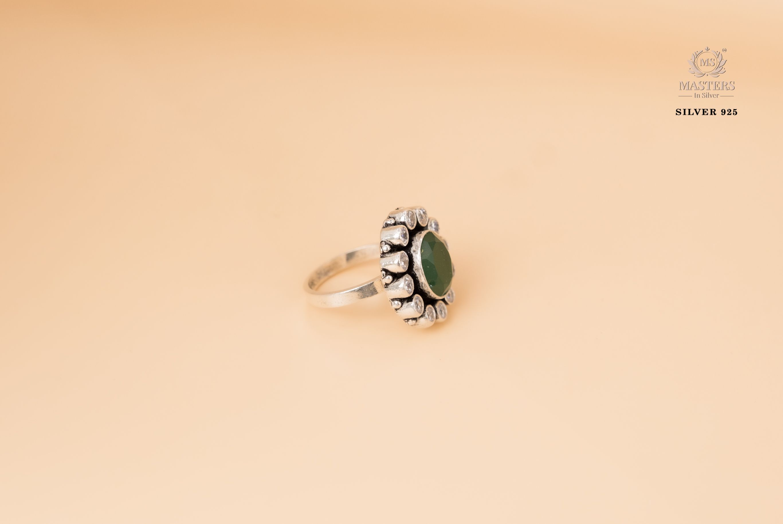 RINGS OXIDISED ( Oval- Green ) CUT-STONES
