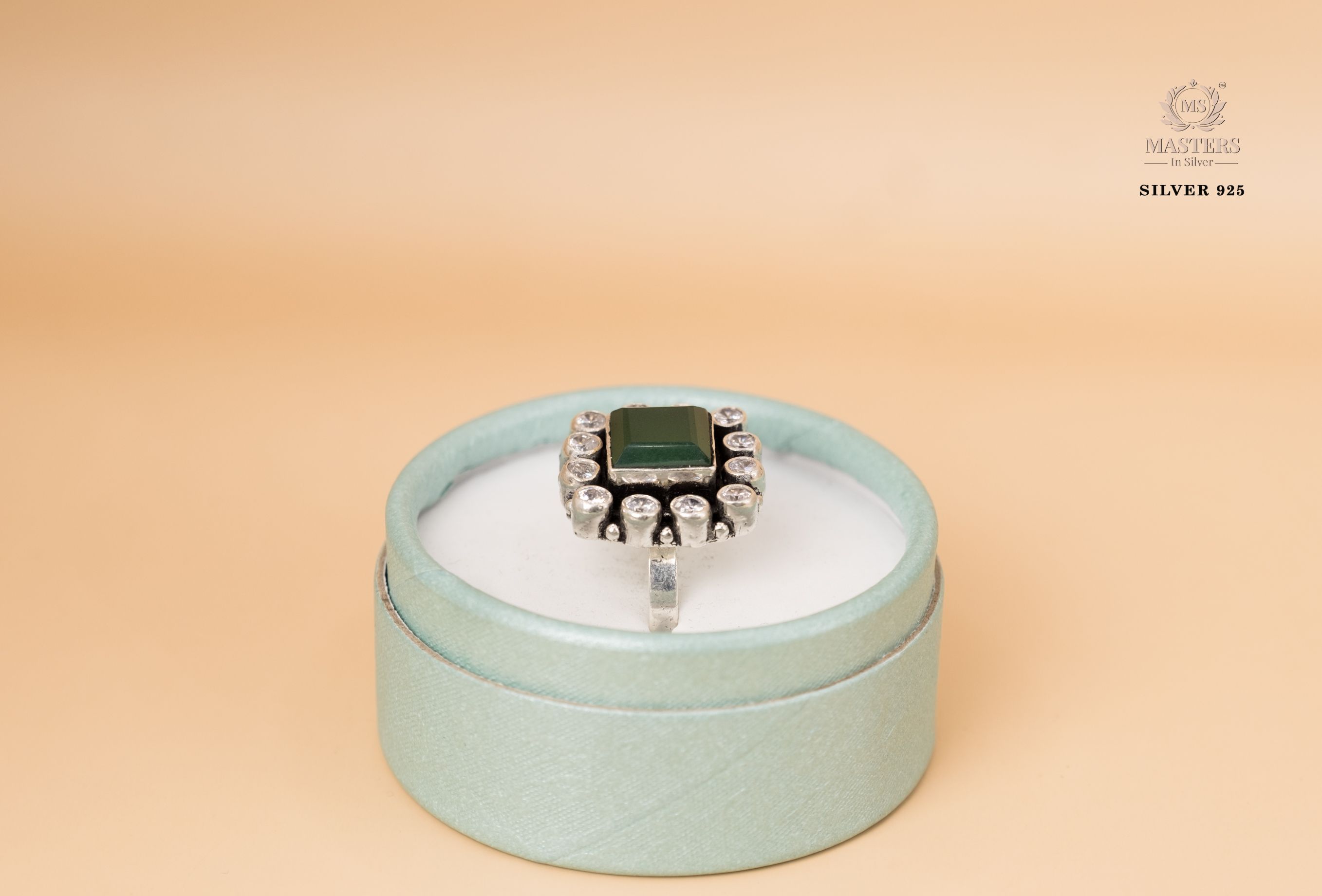 RINGS OXIDISED ( Square- Black ) CUT-STONES
