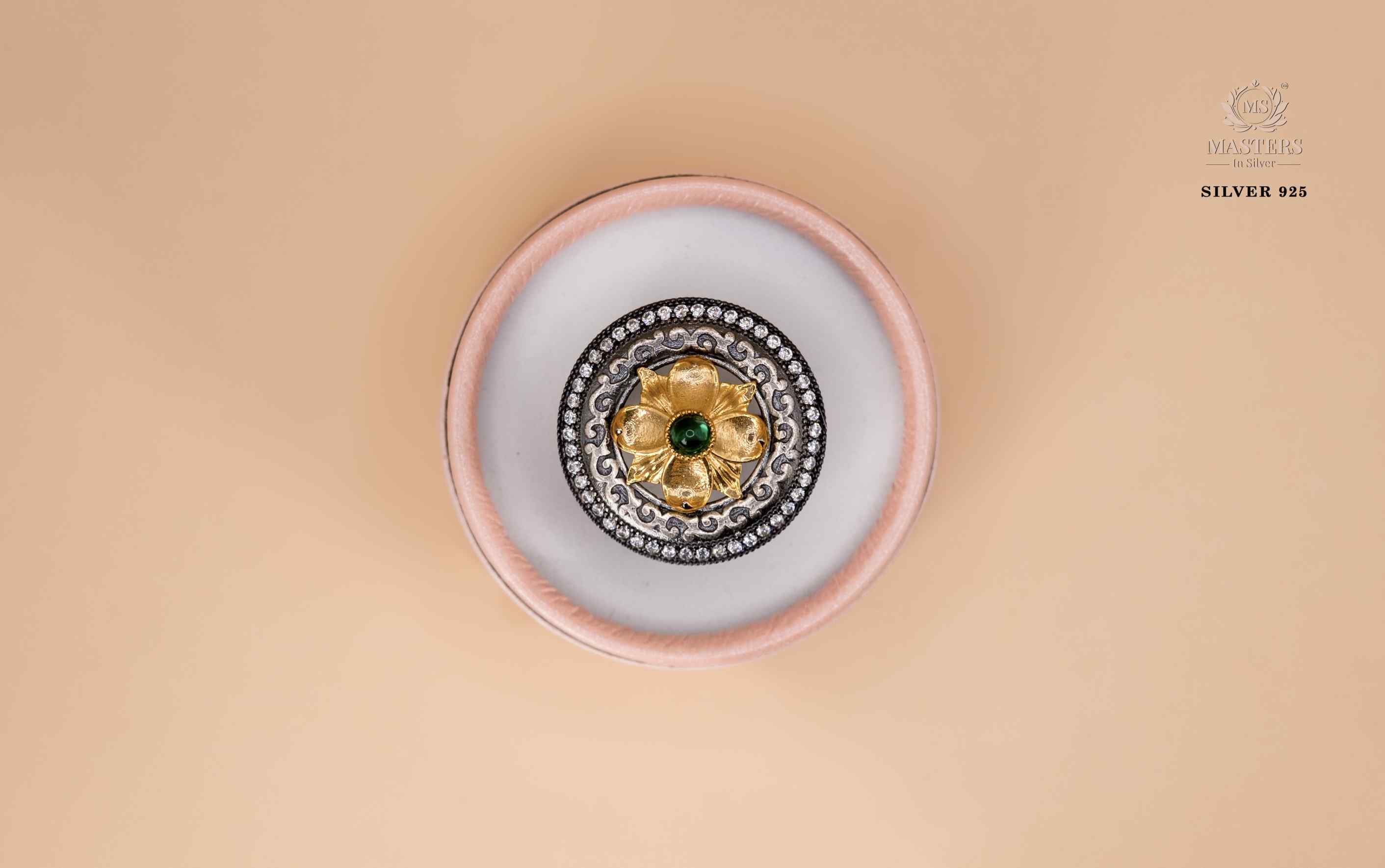 RINGS GOLD PLATED Green centre + Zircon
