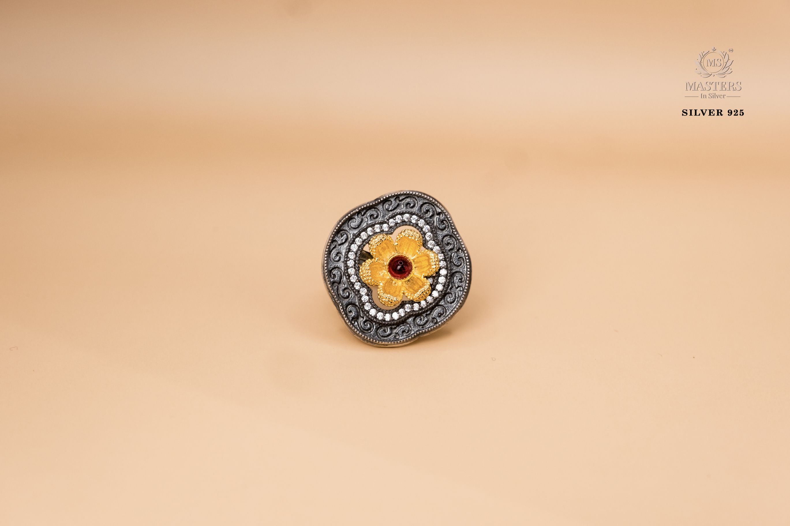 RINGS GOLD PLATED Green centre + Zircon