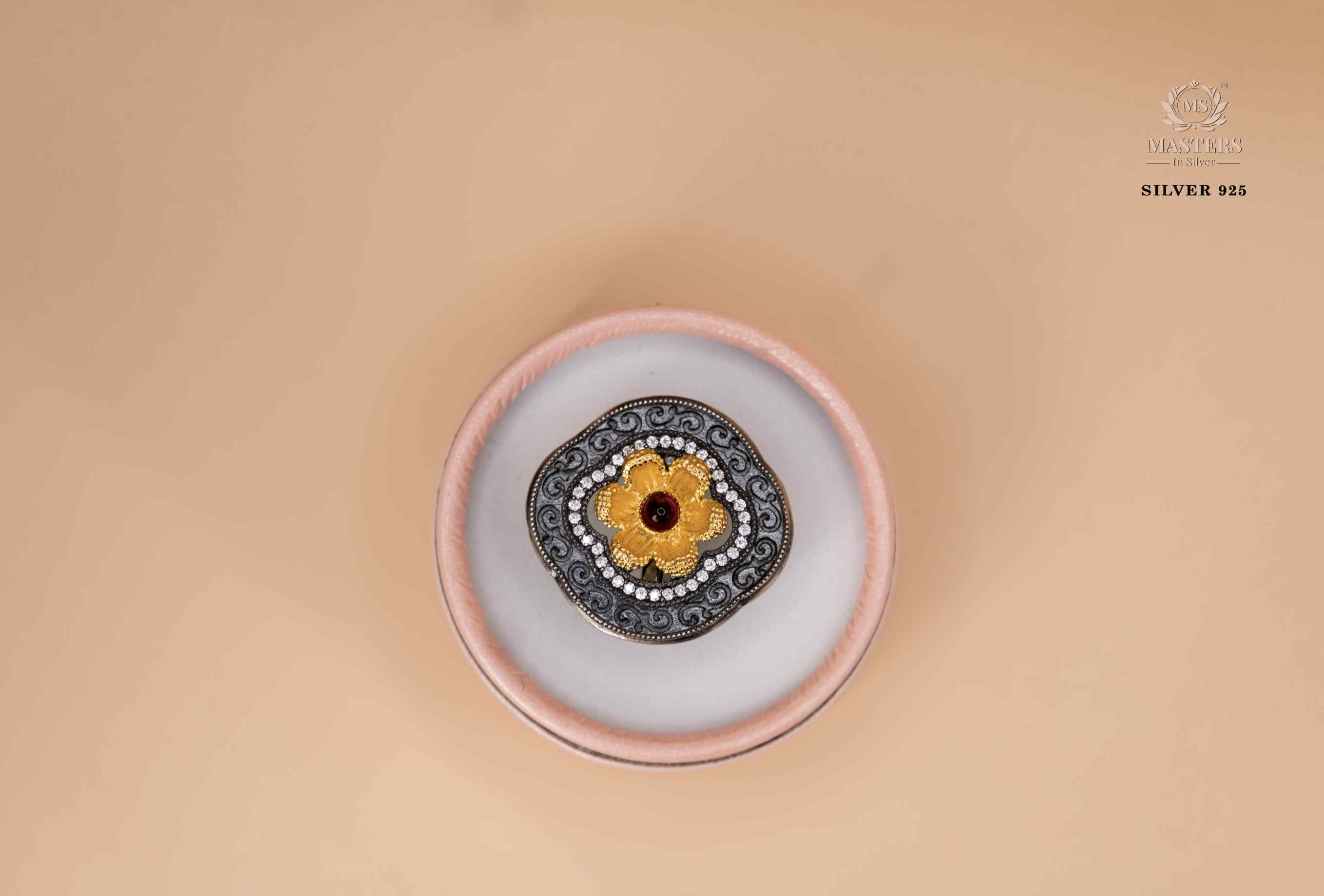RINGS GOLD PLATED Green centre + Zircon
