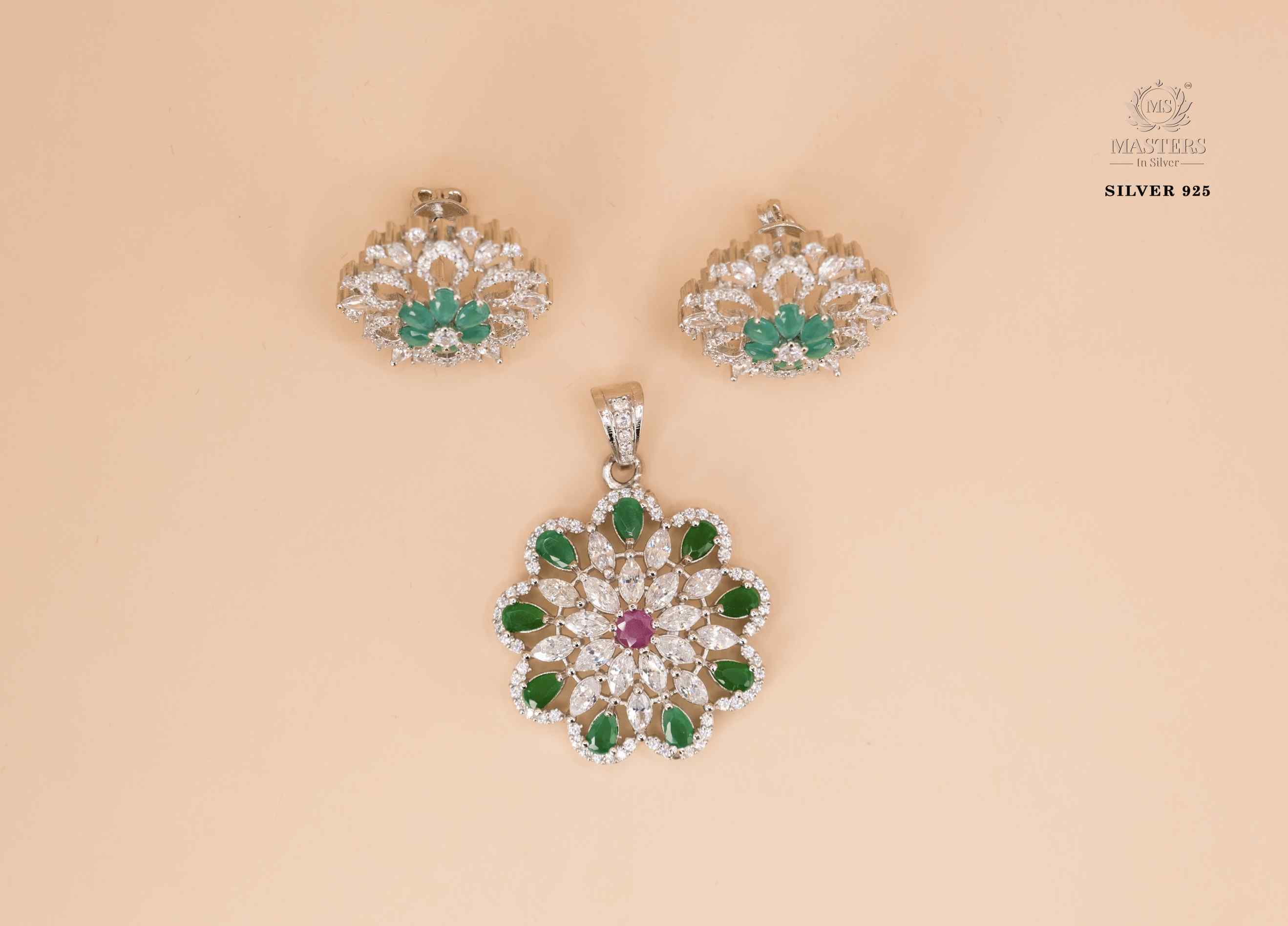 PENDANT SETS, DIAMOND LOOKS, PARTY WEAR, ORIGINAL IMPORTED 🎁