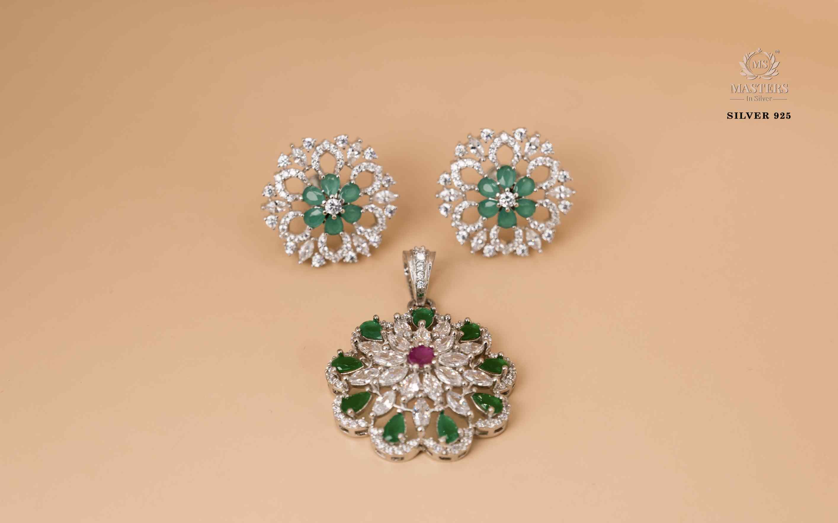 PENDANT SETS, DIAMOND LOOKS, PARTY WEAR, ORIGINAL IMPORTED 🎁