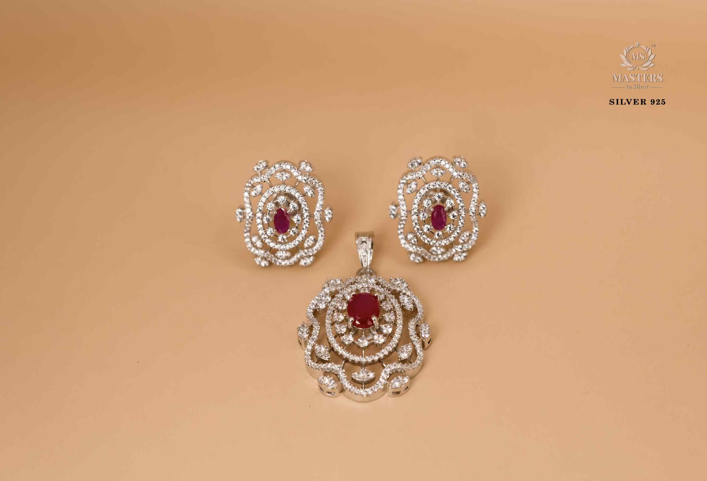 PENDANT SETS, DIAMOND LOOKS, PARTY WEAR, ORIGINAL IMPORTED 🎁