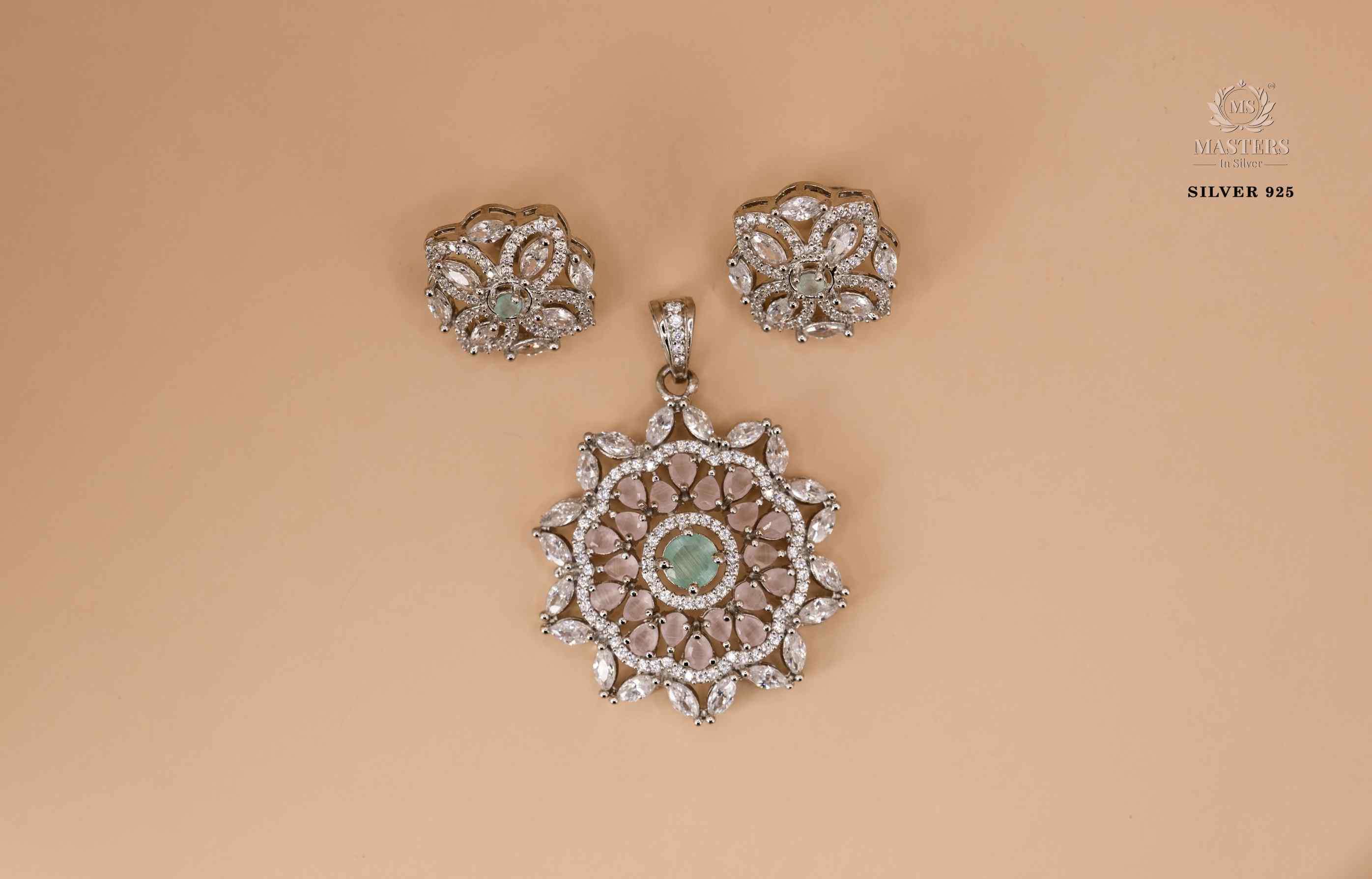 PENDANT SETS, DIAMOND LOOKS, PARTY WEAR, ORIGINAL IMPORTED 🎁