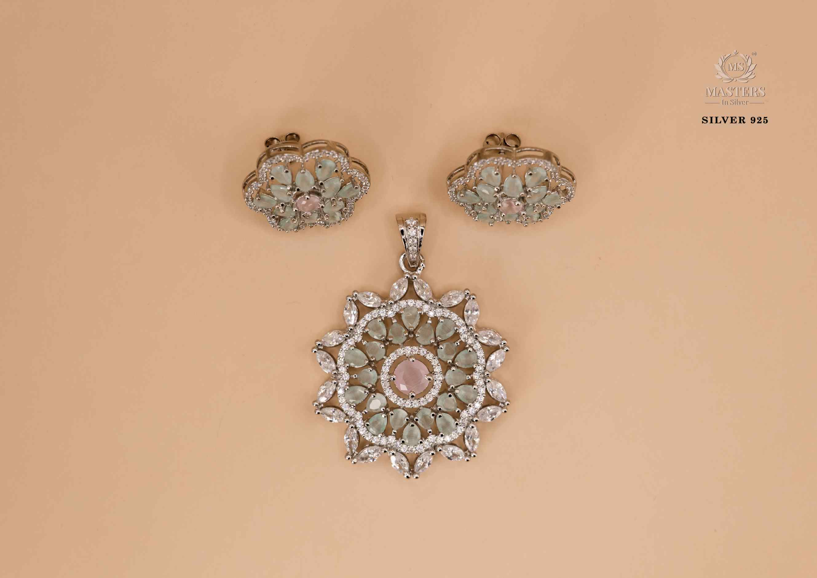 PENDANT SETS, DIAMOND LOOKS, PARTY WEAR, ORIGINAL IMPORTED 🎁