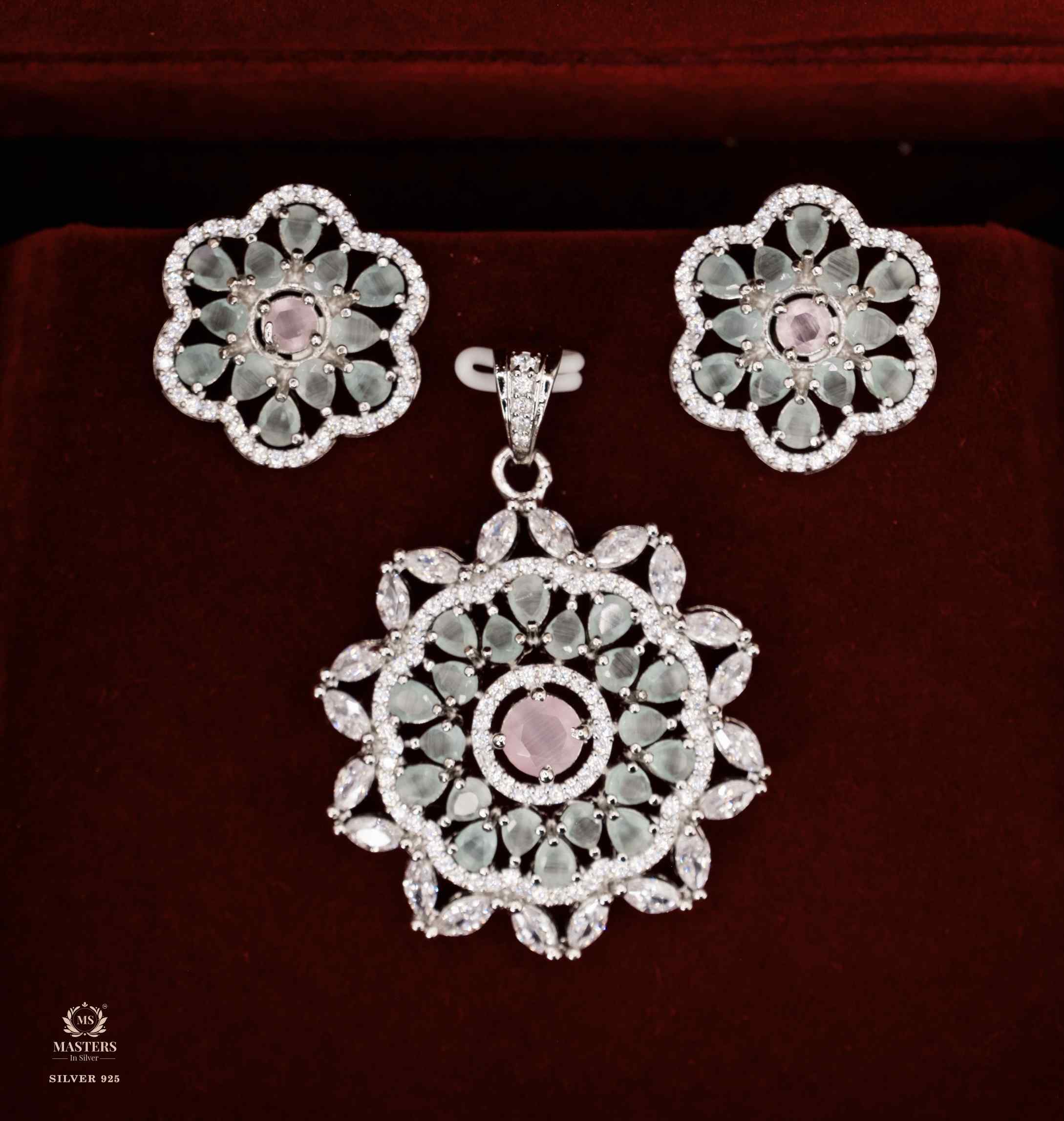 PENDANT SETS, DIAMOND LOOKS, PARTY WEAR, ORIGINAL IMPORTED 🎁