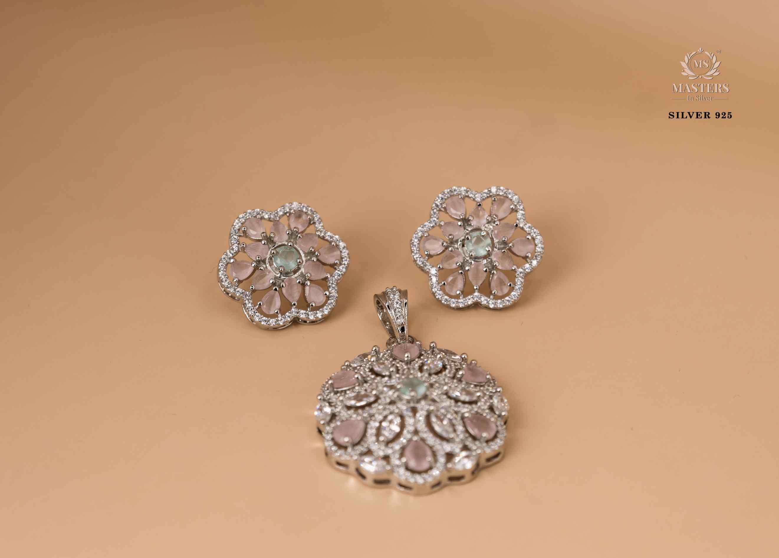 PENDANT SETS, DIAMOND LOOKS, PARTY WEAR, ORIGINAL IMPORTED 🎁