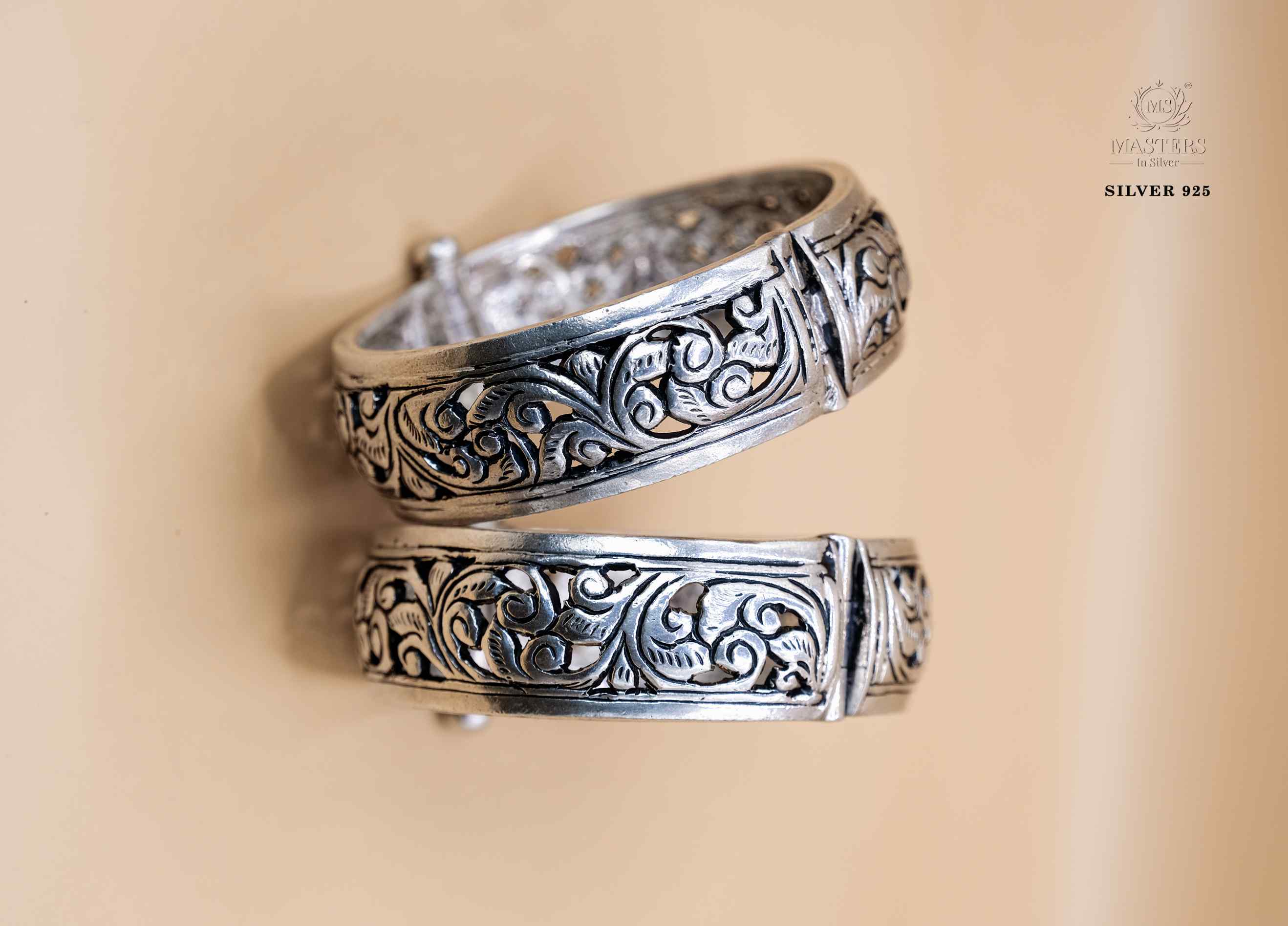 PREMIUM OXIDISED SILVER INDIAN STYLE ( BRACELETS - KADE )