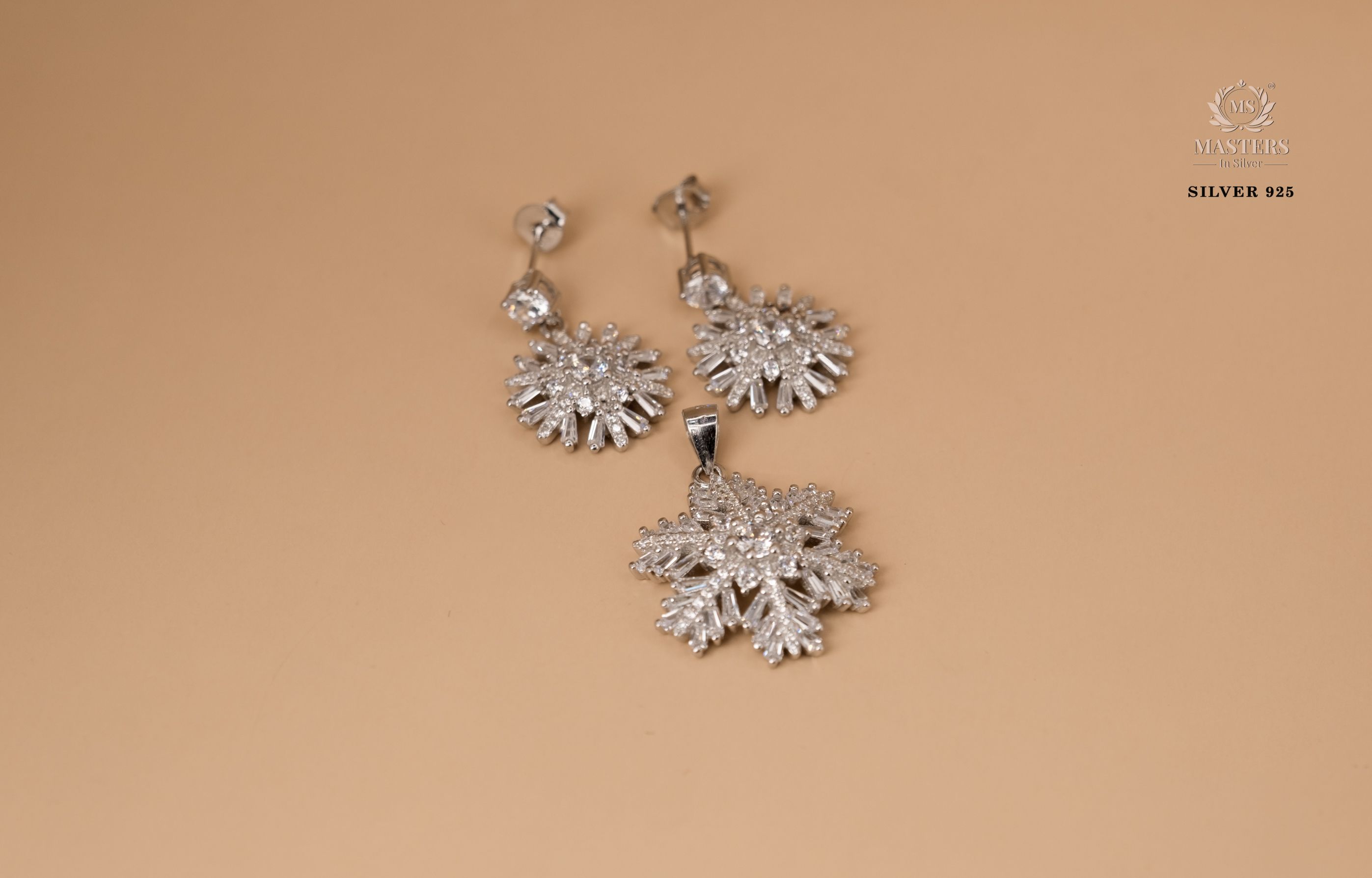 PENDANT SETS, DIAMOND LOOKS, PARTY WEAR, ORIGINAL IMPORTED 🎁