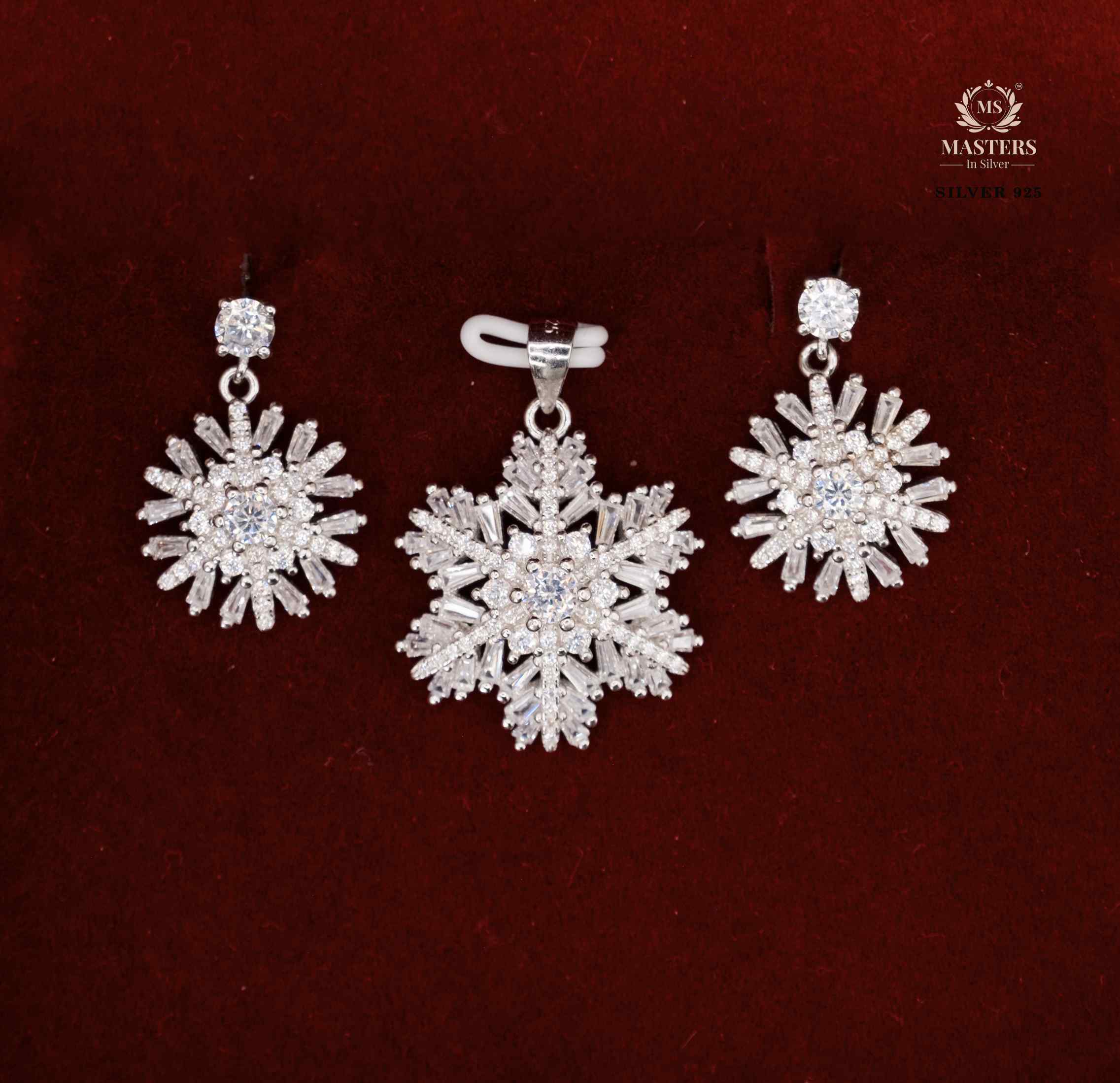 PENDANT SETS, DIAMOND LOOKS, PARTY WEAR, ORIGINAL IMPORTED 🎁