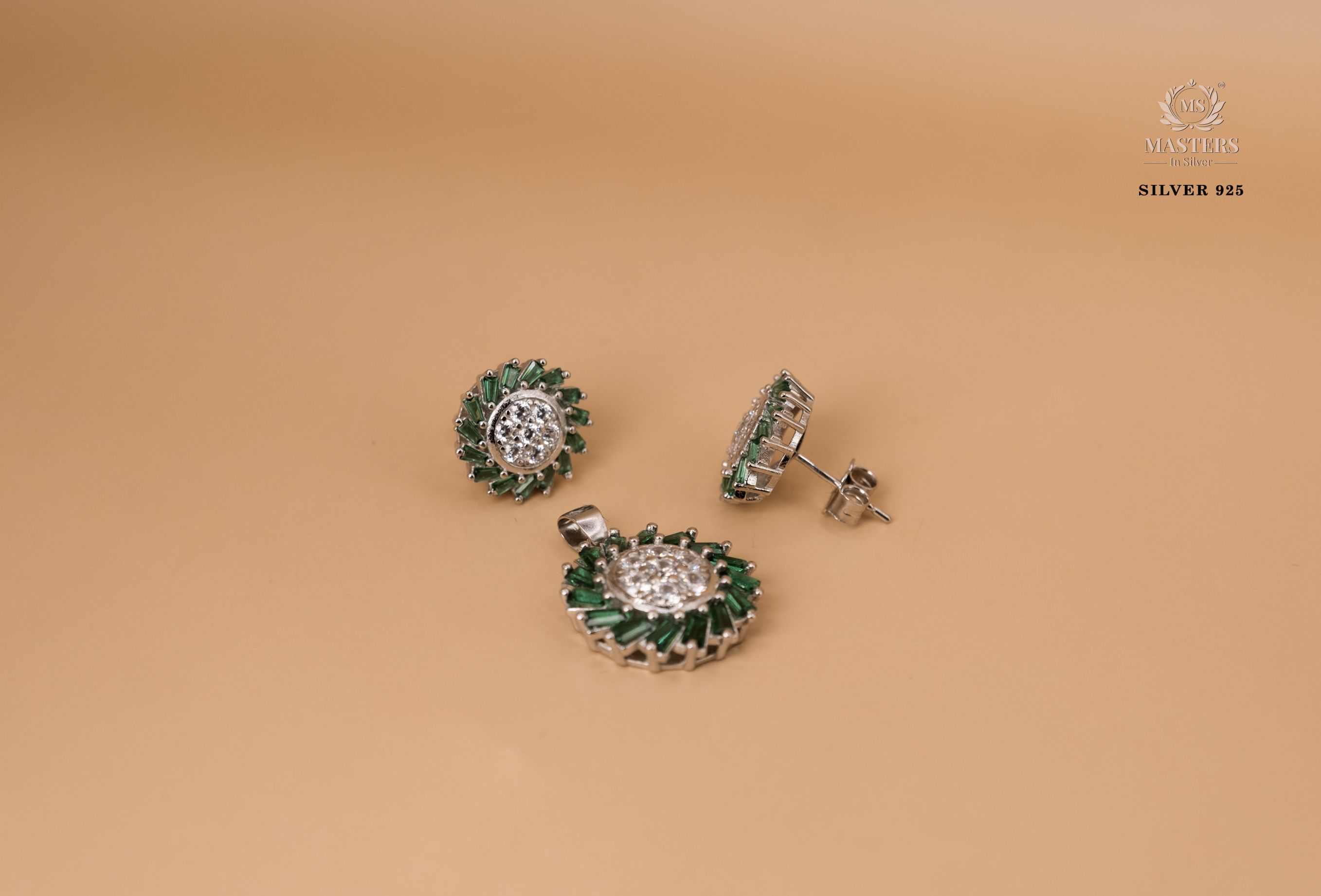 PENDANT SETS, DIAMOND LOOKS, REGULAR WEAR, ORIGINAL IMPORTED ROUND GREEN 🎁