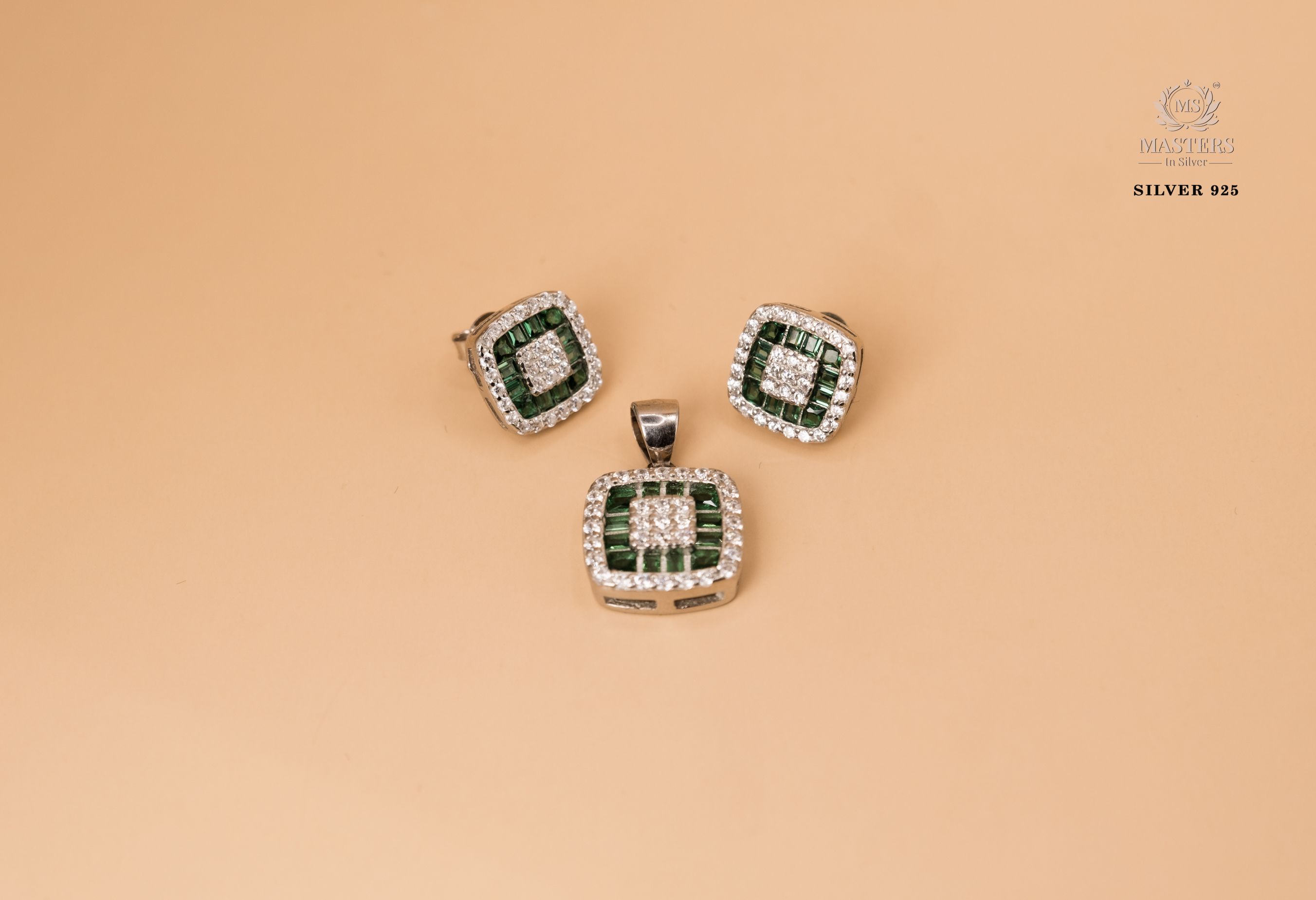 PENDANT SETS, DIAMOND LOOKS, REGULAR WEAR, ORIGINAL IMPORTED SQUARE GREEN 🎁