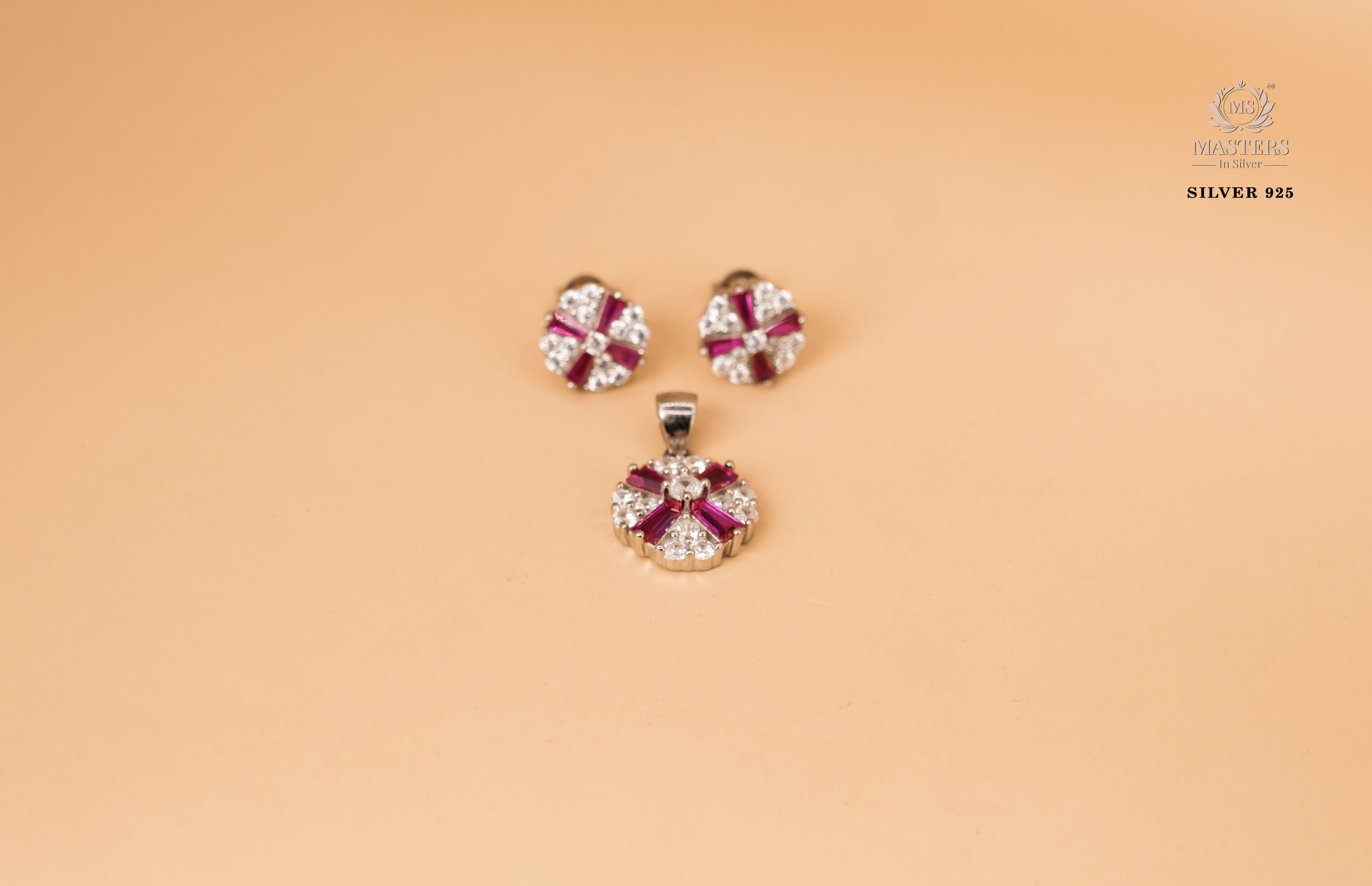 PENDANT SETS, DIAMOND LOOKS, REGULAR WEAR, ORIGINAL IMPORTED ROUND PINK N WHITE FLORAL🎁