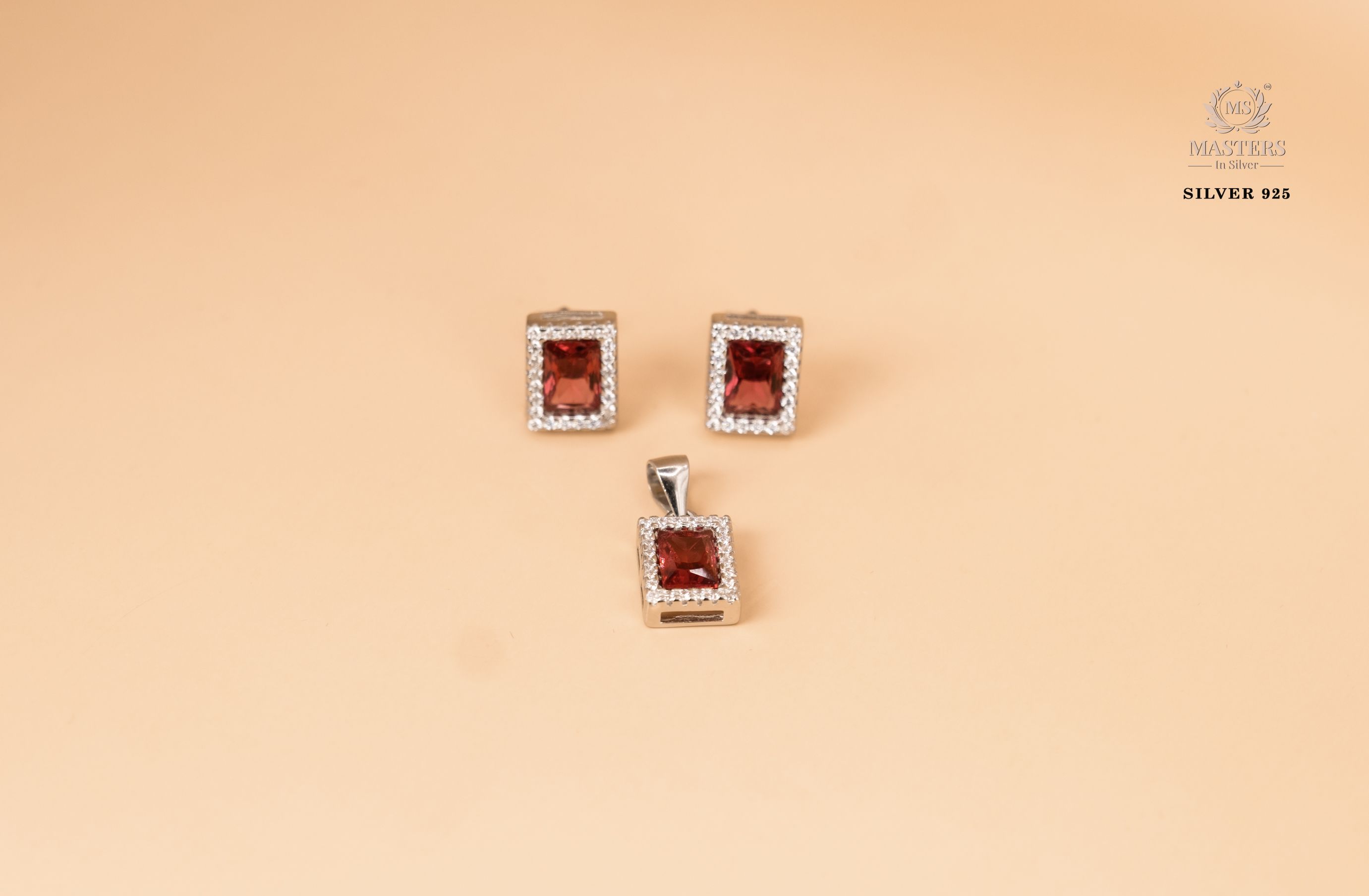 PENDANT SETS, DIAMOND LOOKS, REGULAR WEAR, ORIGINAL IMPORTED PINK  RECTANGULAR 🎁