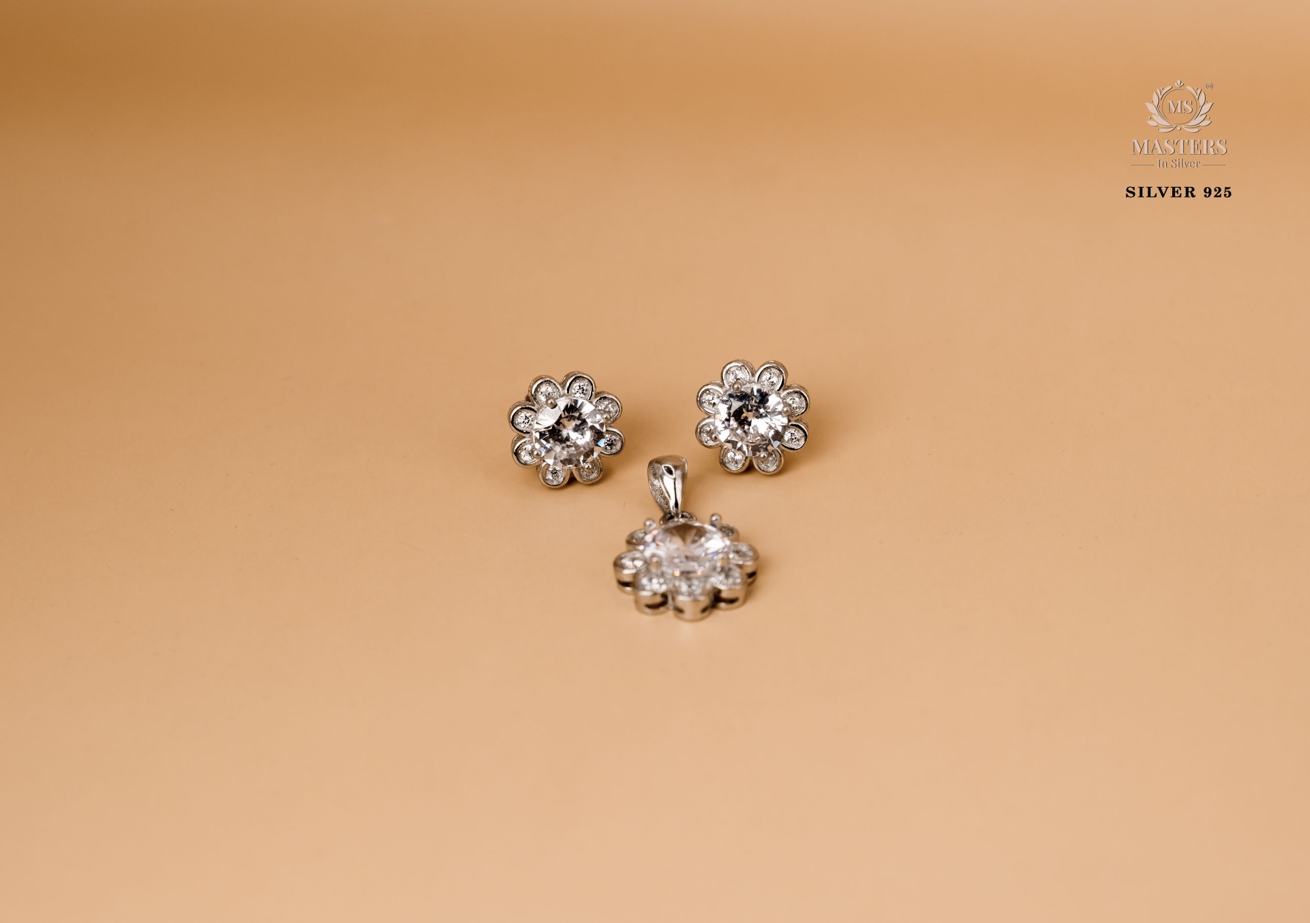 PENDANT SETS, DIAMOND LOOKS, REGULAR WEAR, ORIGINAL IMPORTED ROUND 🎁