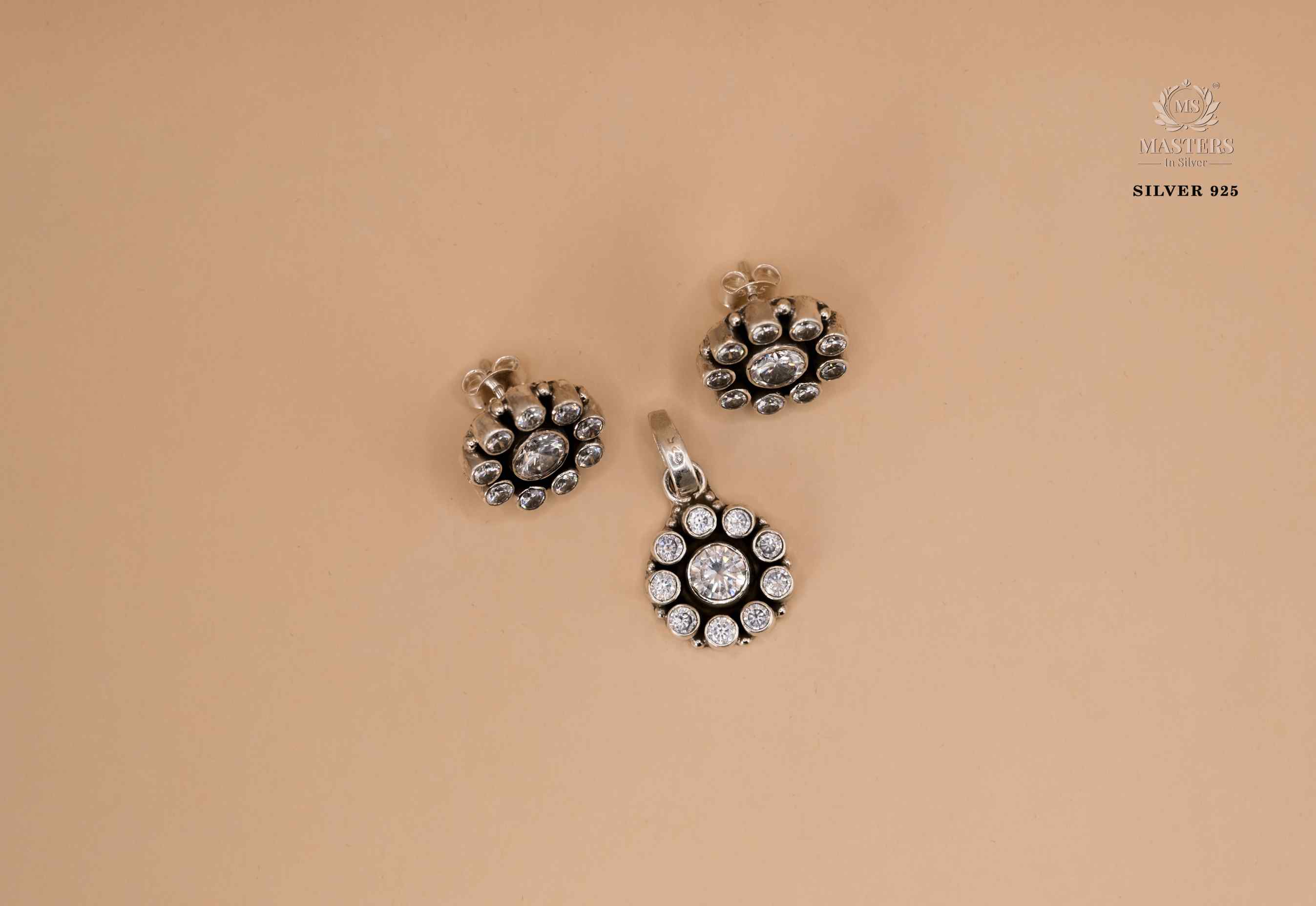 OXIDISED ORIGINAL EXPORT QUALITY PENDANT SET CUT STONES 🤞