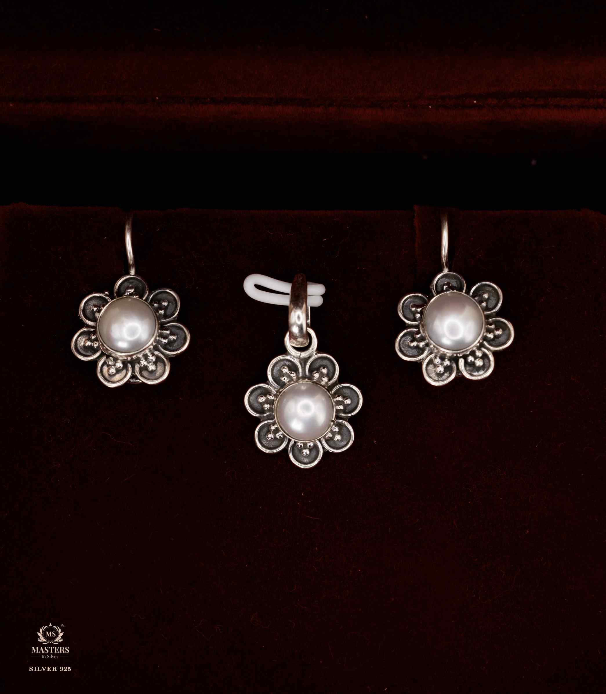 OXIDISED PENDANT SETS  EXPORT QUALITY  🤞