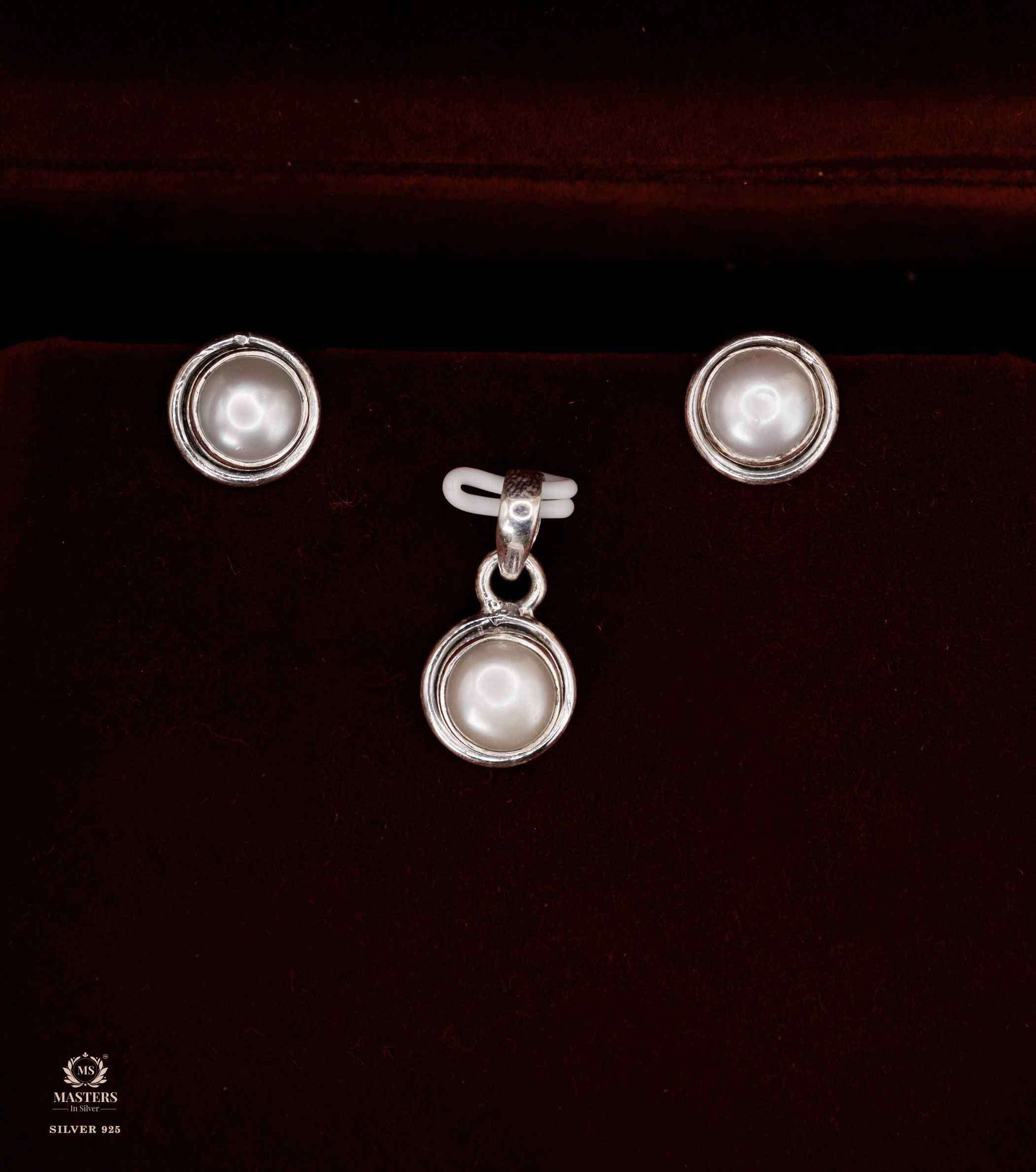 OXIDISED PENDANT SETS  EXPORT QUALITY PEARL ROUND 🤞