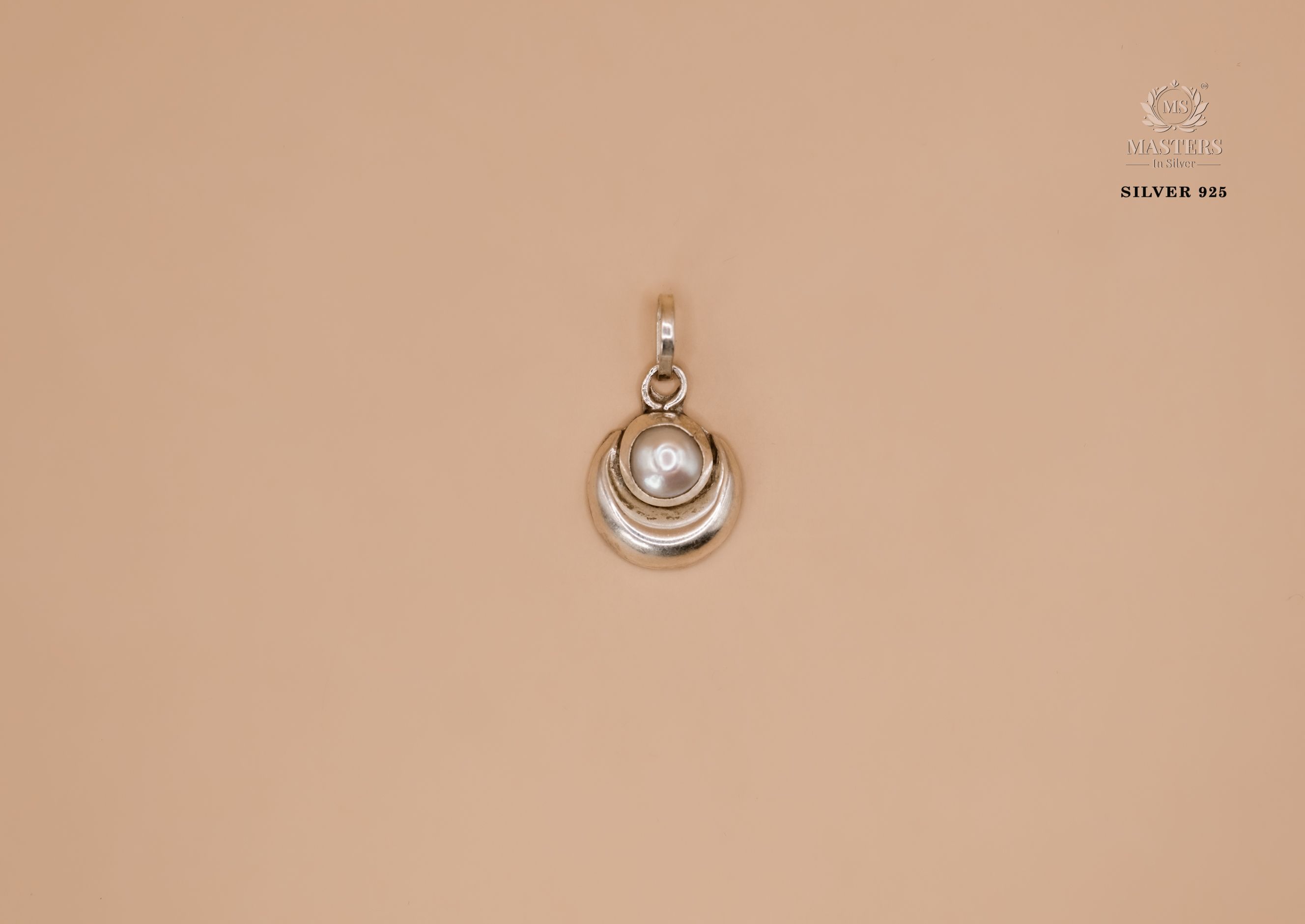 OXIDISED PENDANT IMPORTED / EXPORT QUALITY  MOON / PEARL 🤞