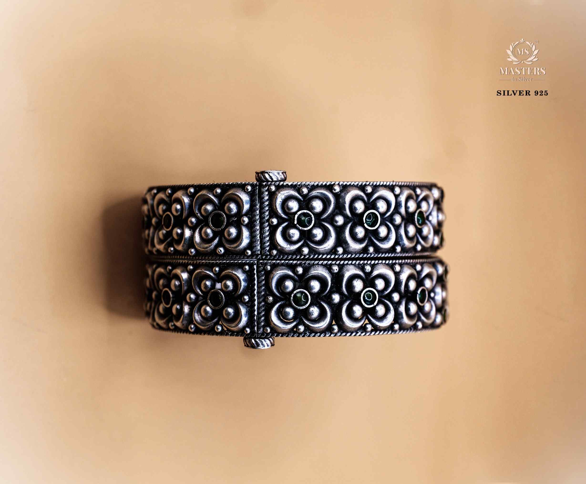 PREMIUM OXIDISED SILVER INDIAN STYLE ( BRACELETS - KADE )
