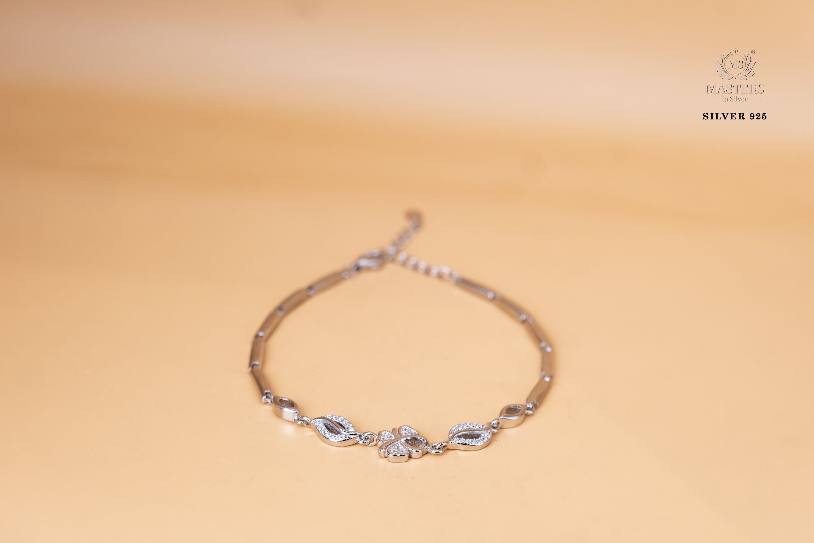 ORIGINAL IMPORTED  DIAMOMD TYPE BRACELETS