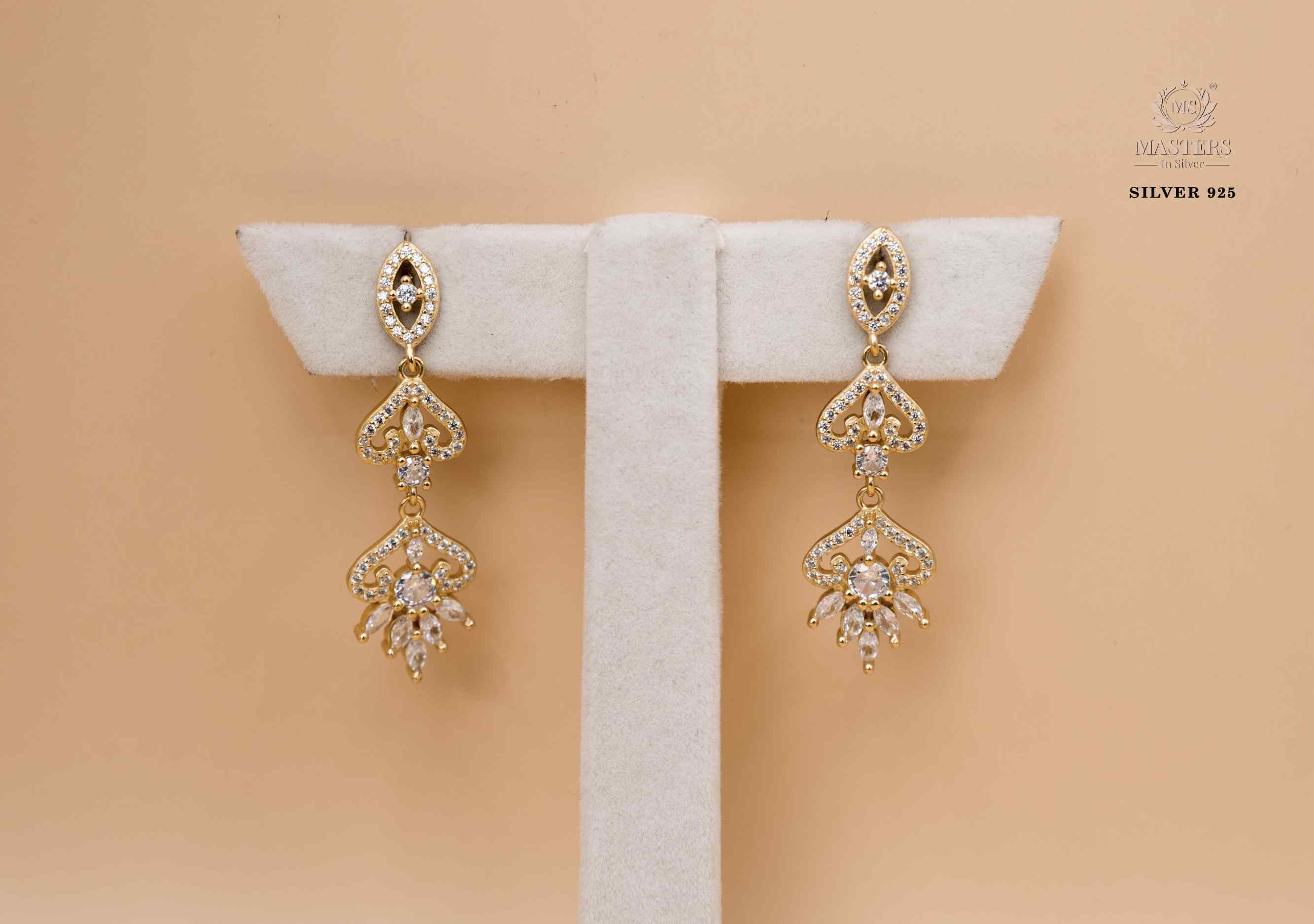 GOLDEN  COLOUR  STERLING SILVER EARRINGS CUBIC ZIRCONIA DIAMOND TYPE  🎁