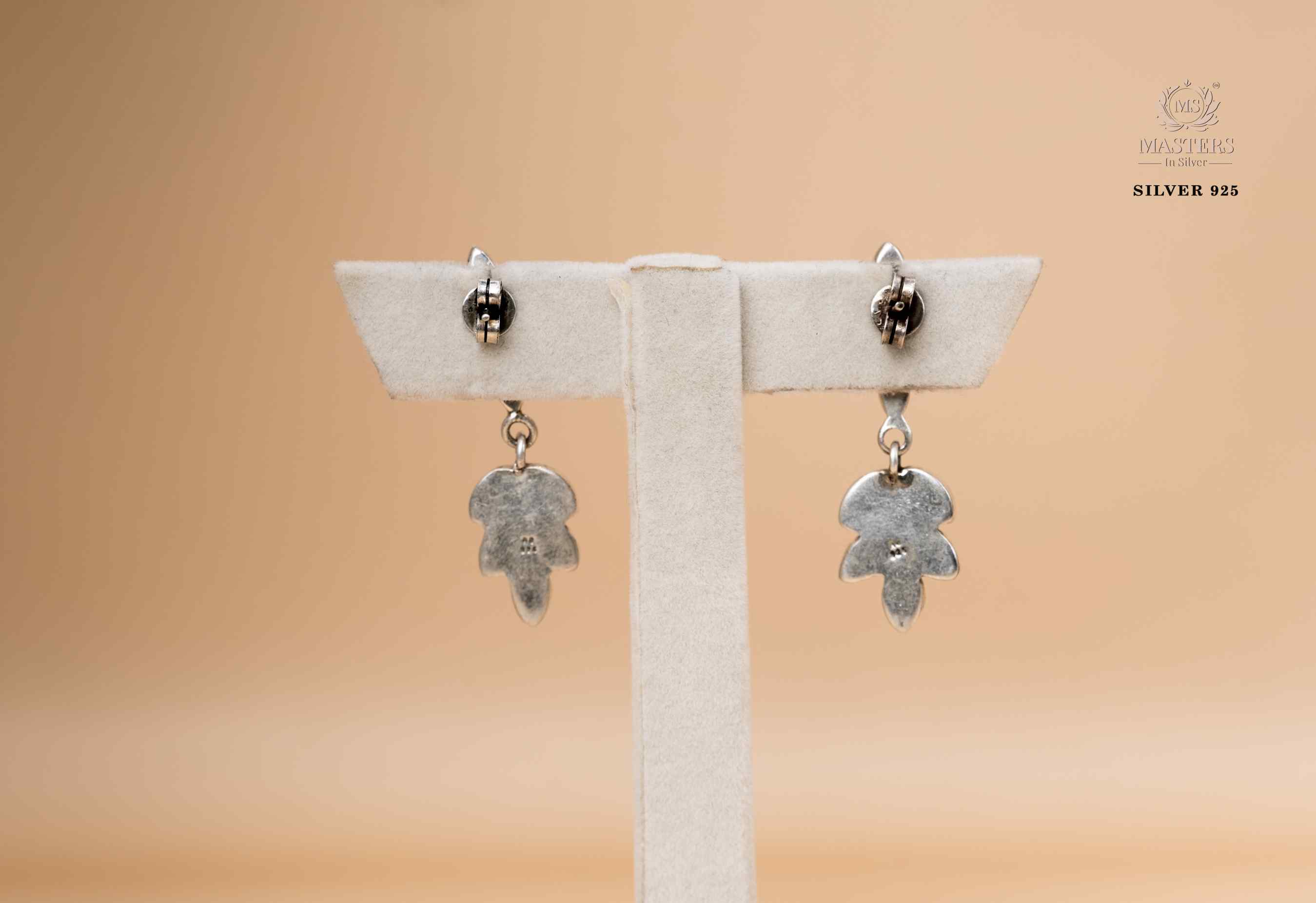 EARRINGS HOOK TYPE OXIDISED