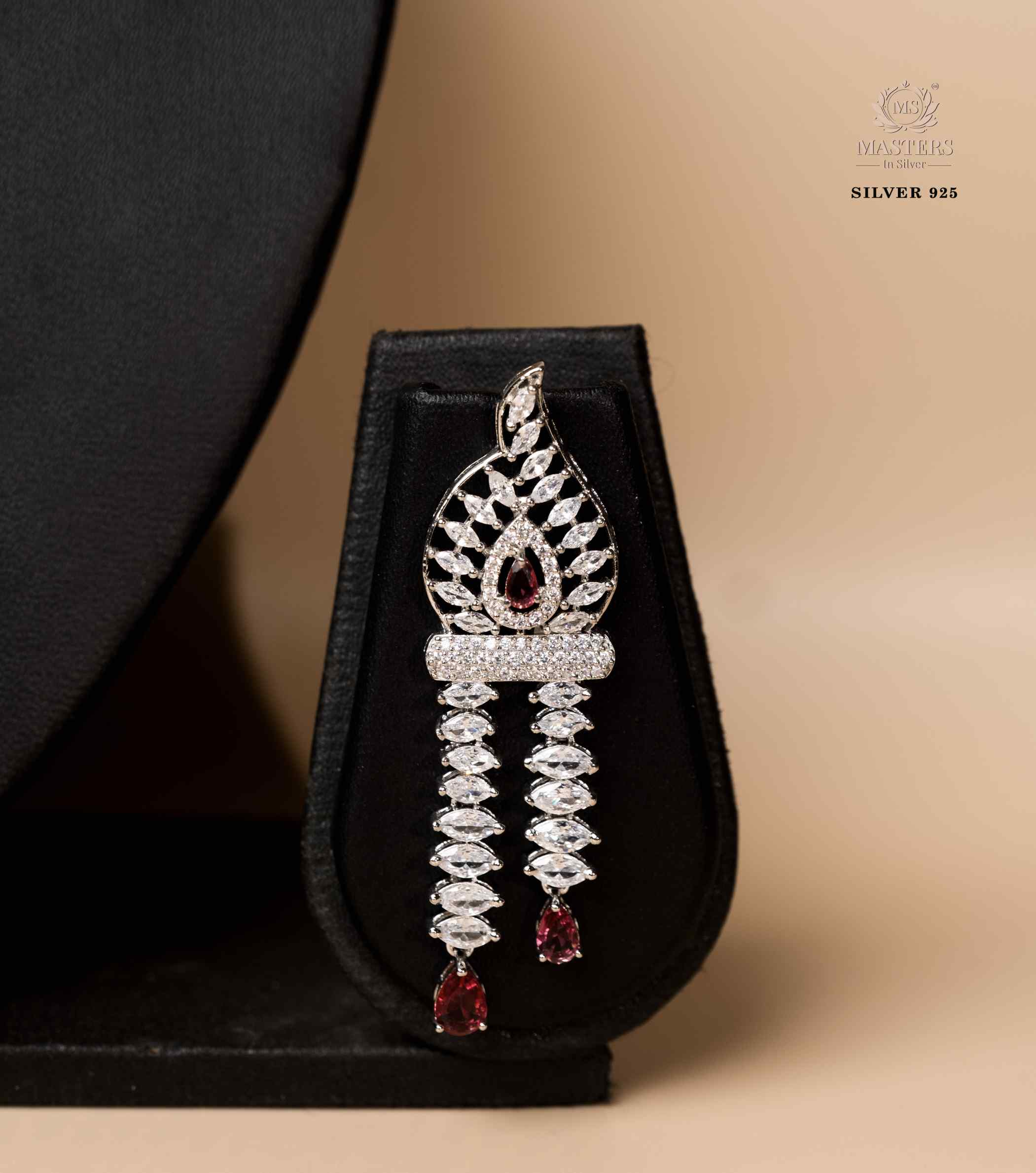 NECKLACES  IMPORTED BRAOD  DIAMOND LOOKS  CUBIC ZIRCONIA