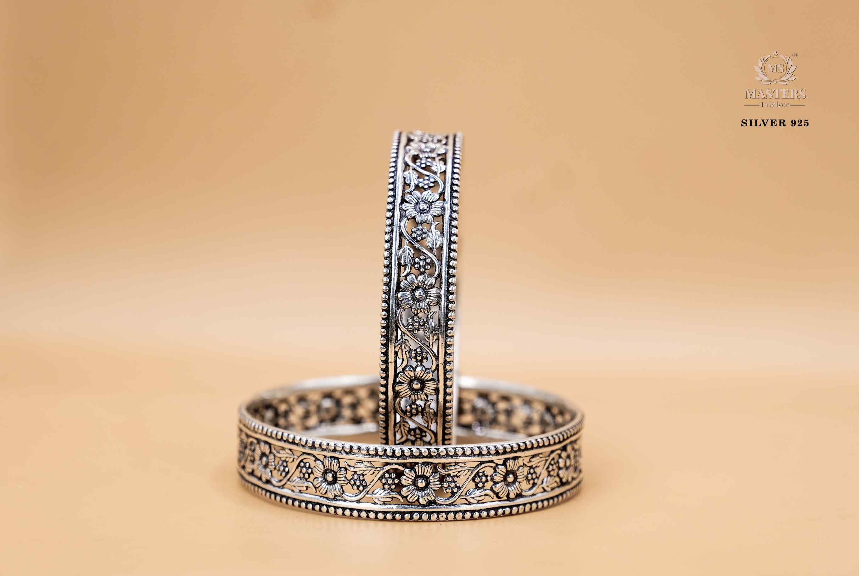 PREMIUM OXIDISED SILVER INDIAN STYLE ( BRACELETS - KADE )