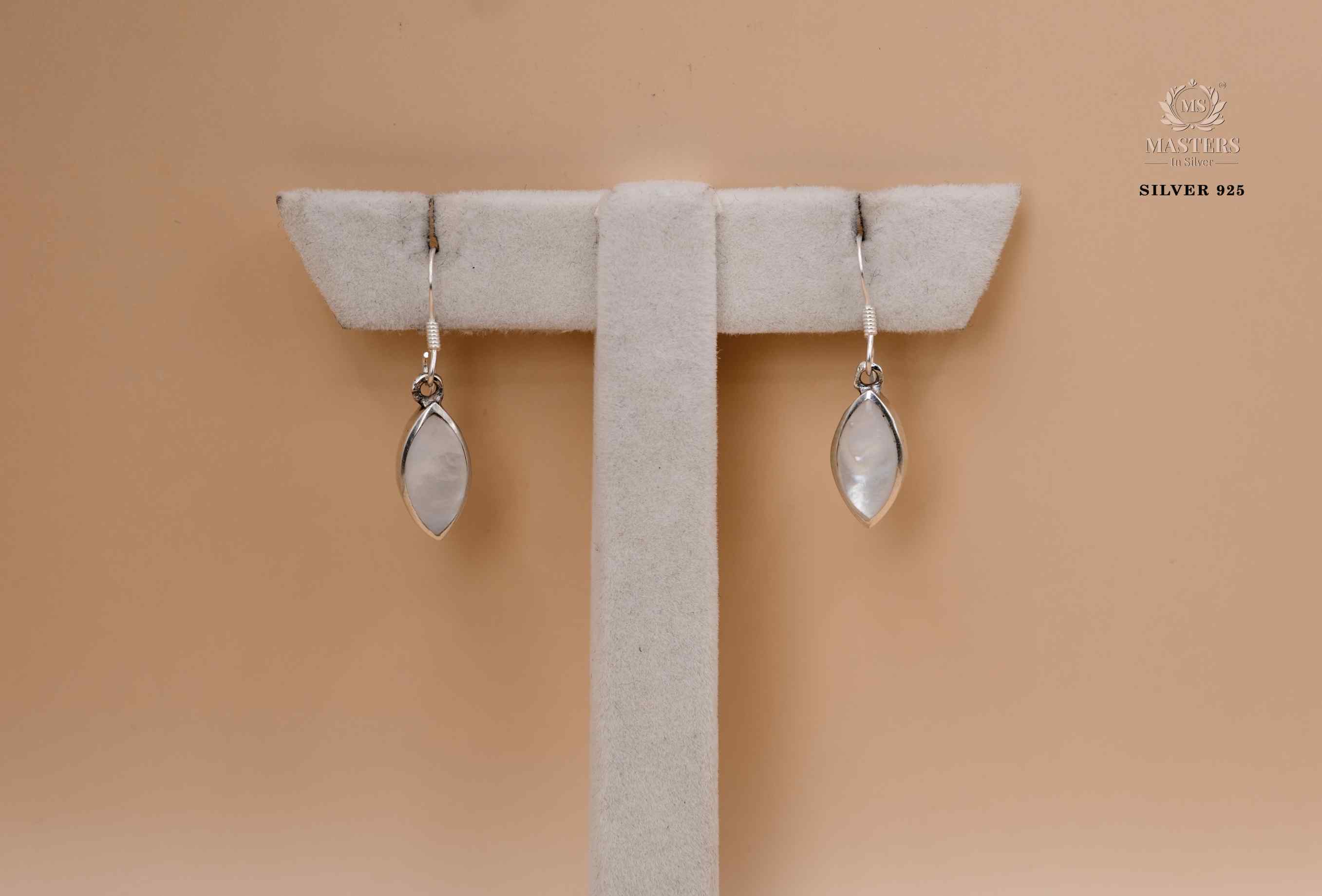 JHUMKI EAR-RINGS HANGINGS TYPE M.O.P