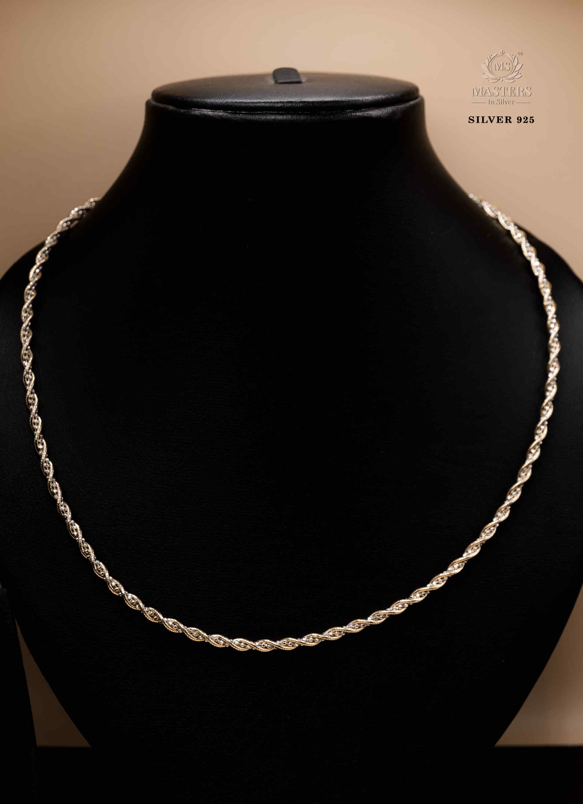 GIRLS / LADIES ROSE GOLD NECLACE
