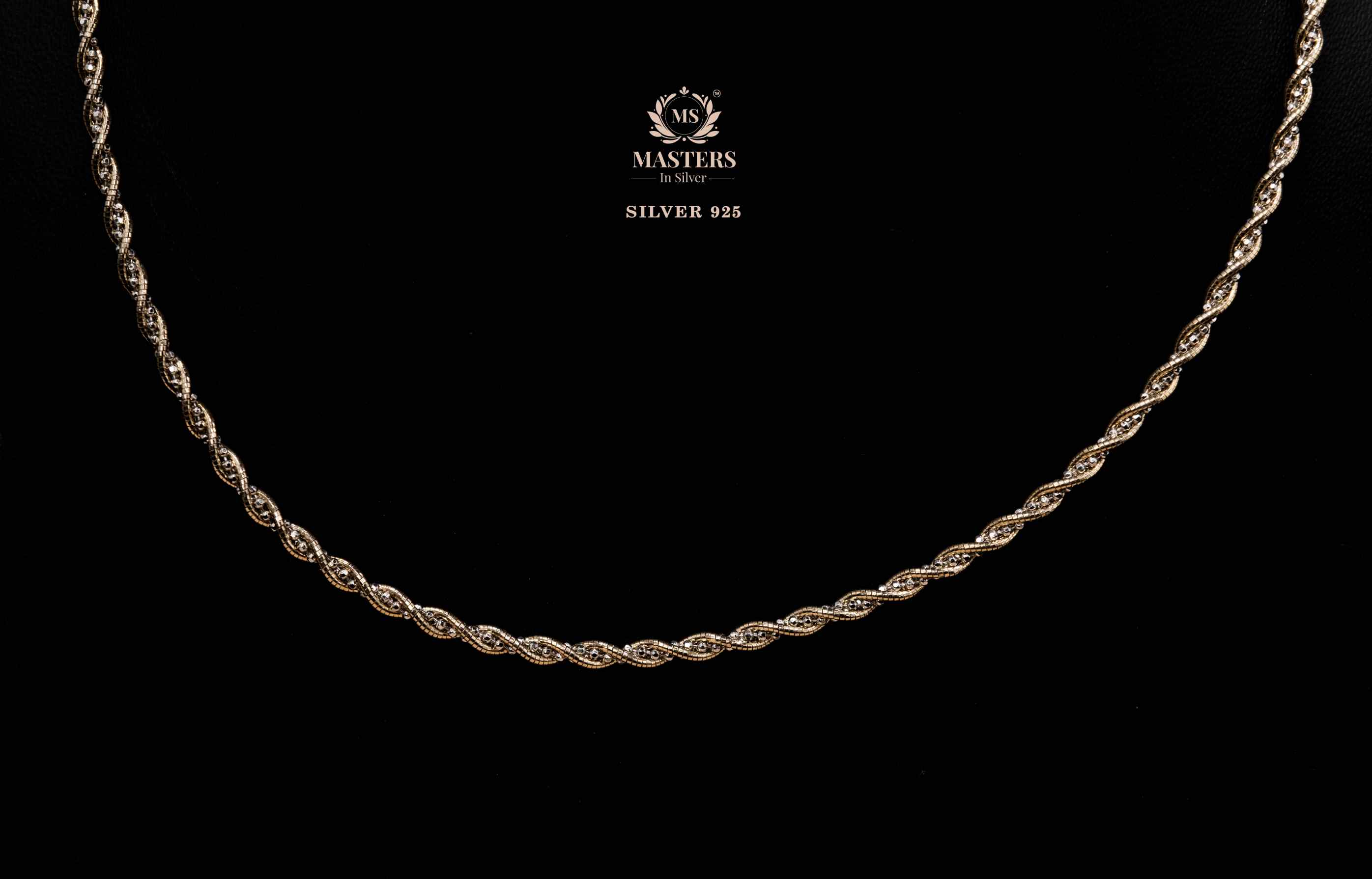 GIRLS / LADIES ROSE GOLD NECLACE