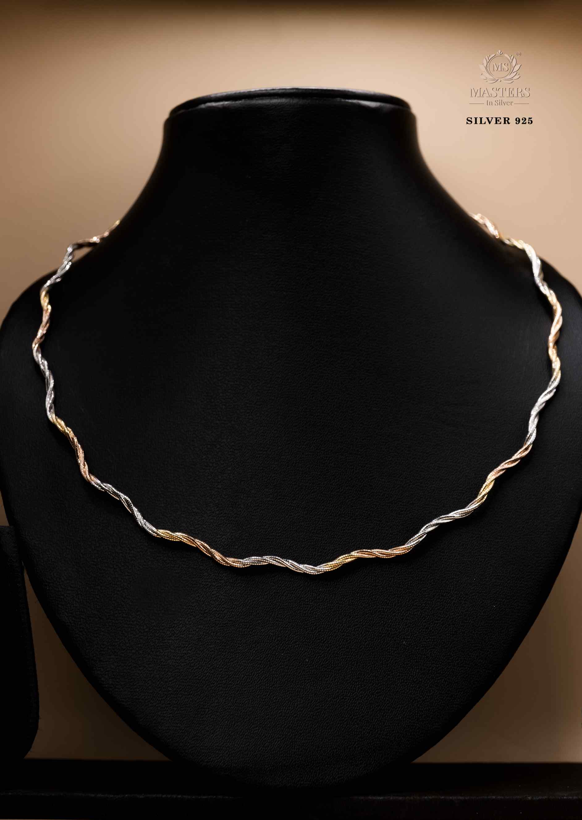 GIRLS / LADIES ROSE GOLD NECLACE